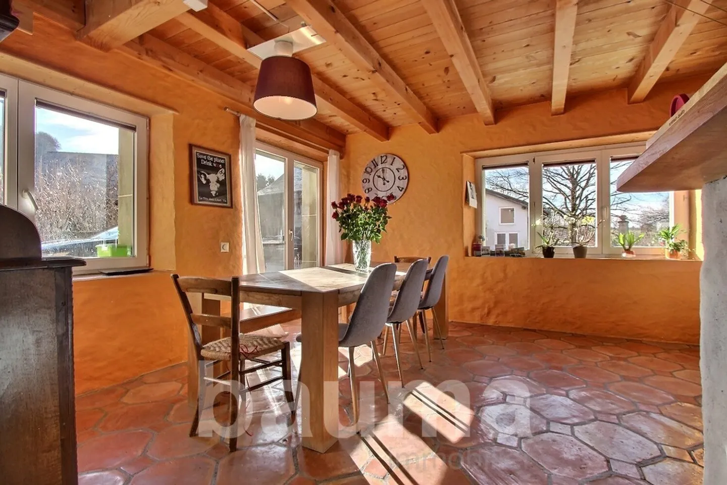 Terrain avec deux maisons - Photo 3 sur 13