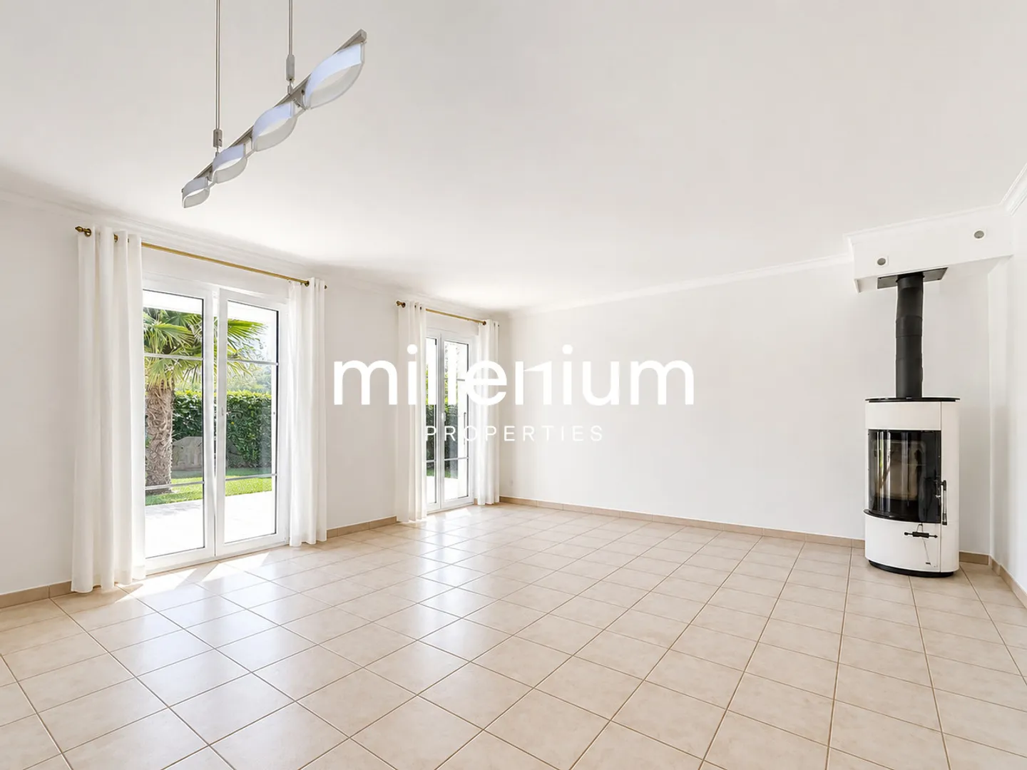 Charming Family Home in Vessy - Photo 2 of 8