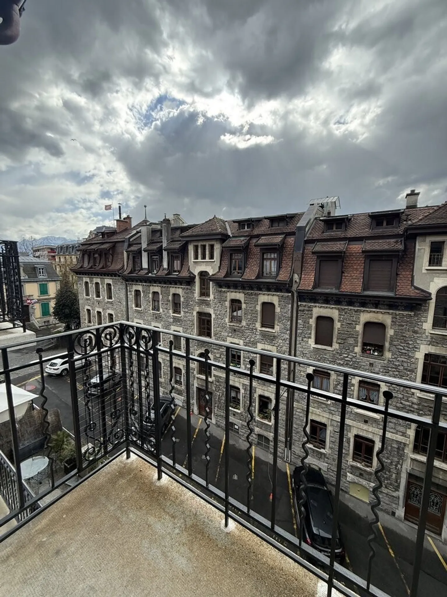 To seize! Superb accommodation in the heart of Montreux! - Photo 8 of 8