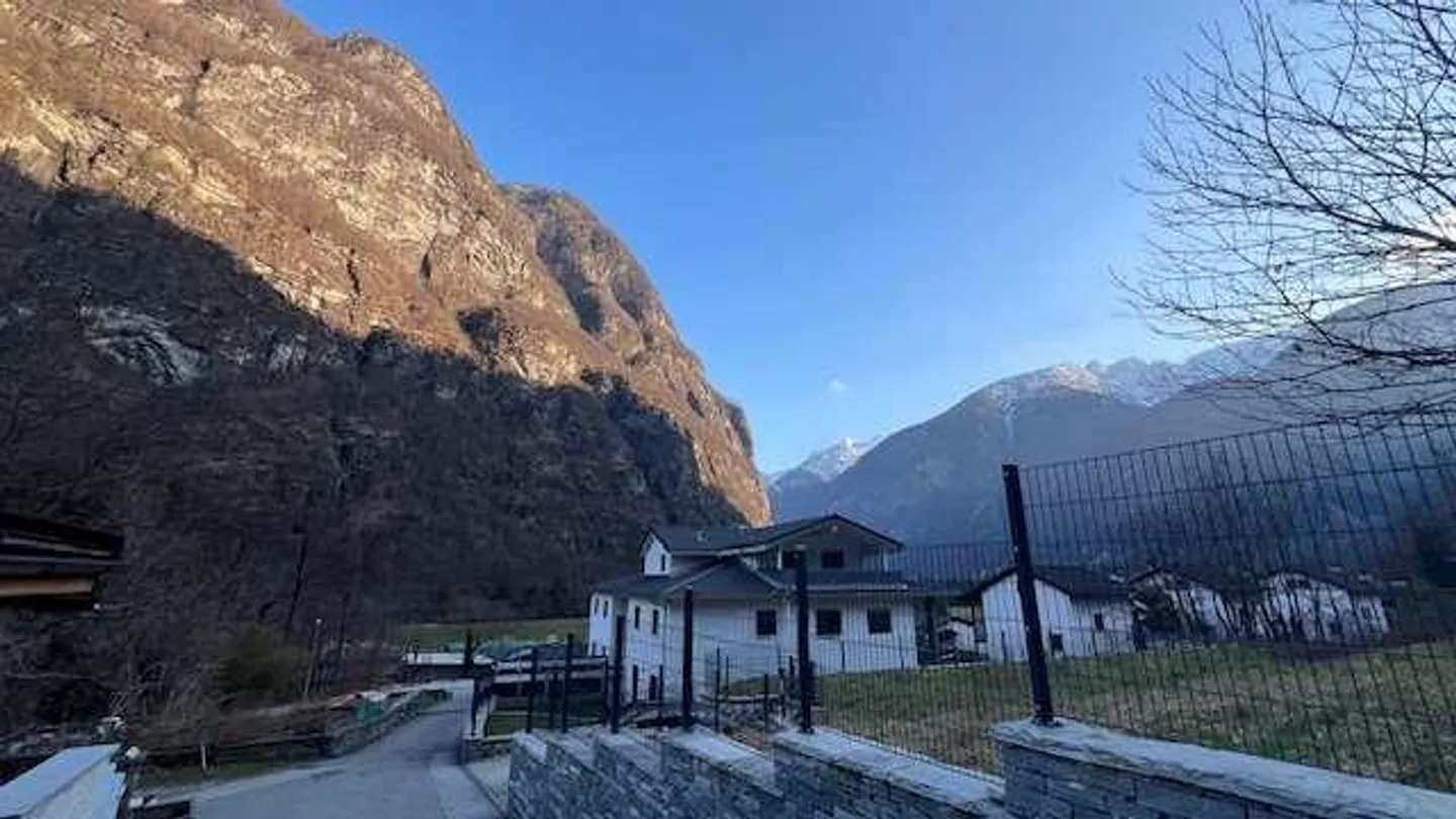 Appartamento 3,5 locali con giardino - Foto 5 di 13