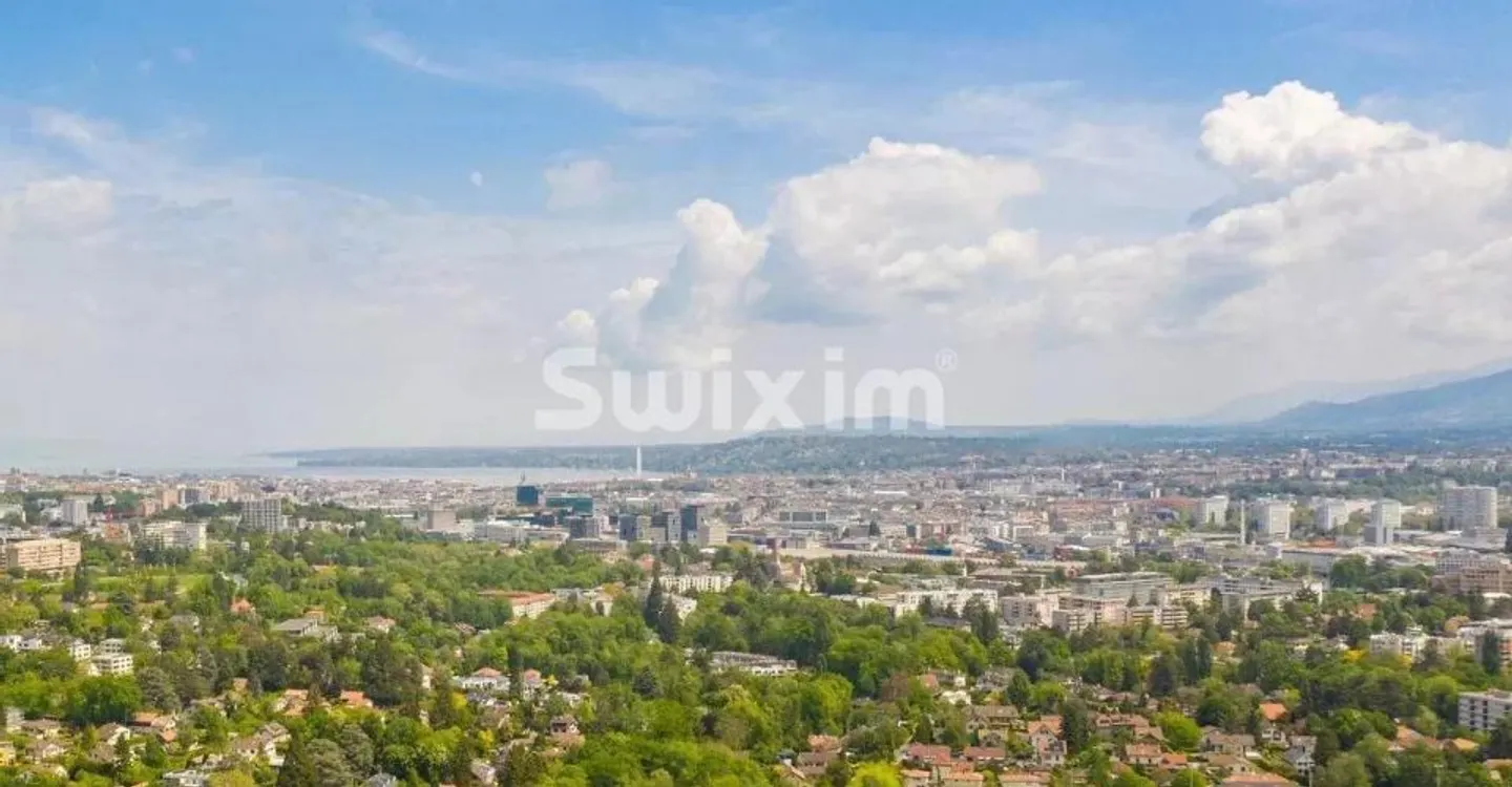 Villa Exclusive dans Parc Central - Photo 1 sur 8