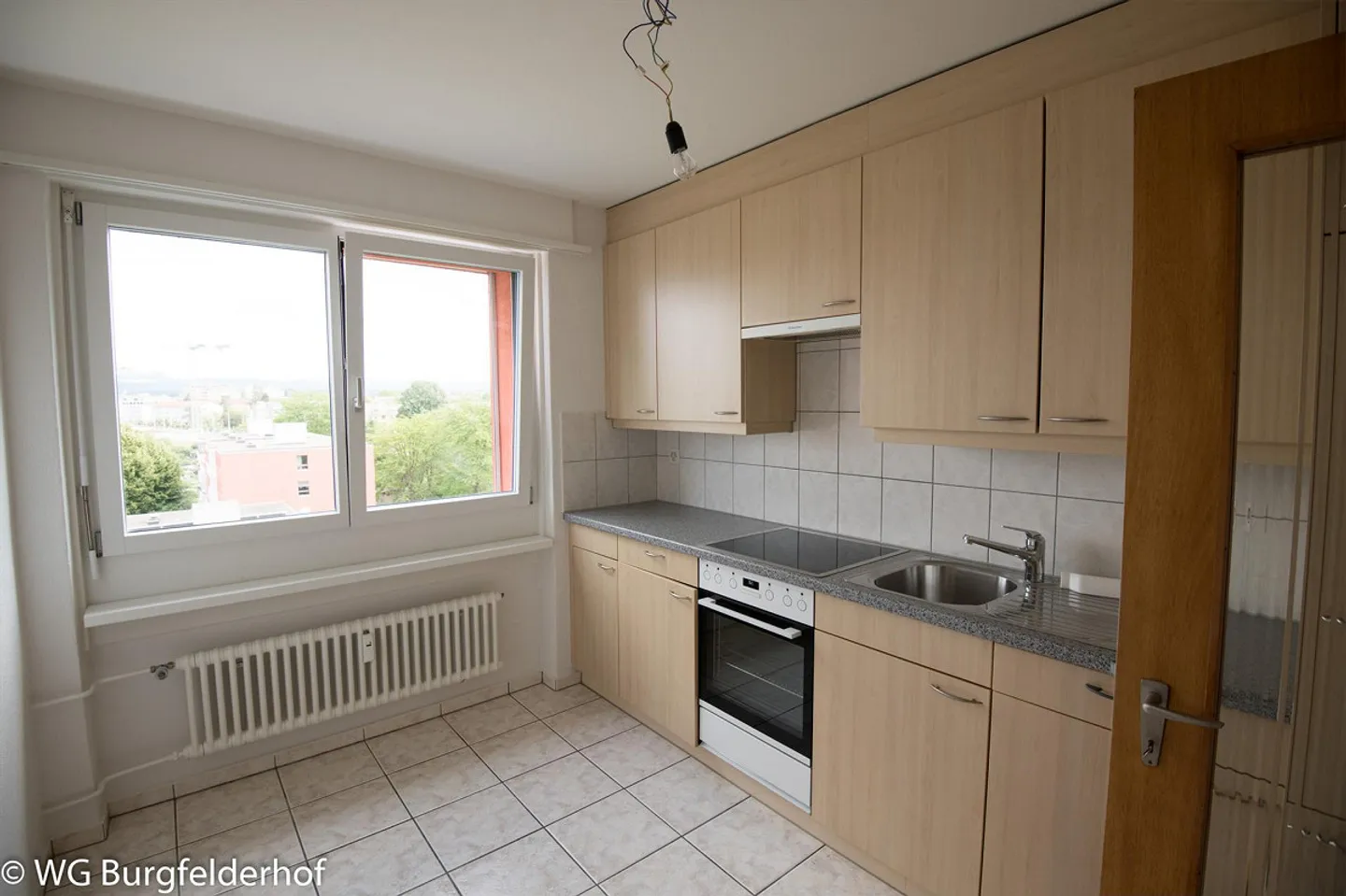 Bright and spacious 1-room apartment in the Burgfelderhof shared apartment (4322) - Photo 5 of 10