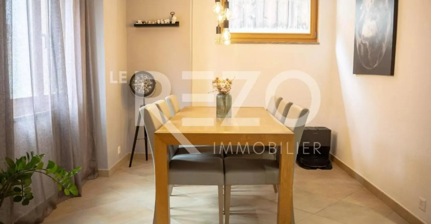 Casa di villaggio ristrutturata nel cuore di Chalais, VS - Foto 2 di 11
