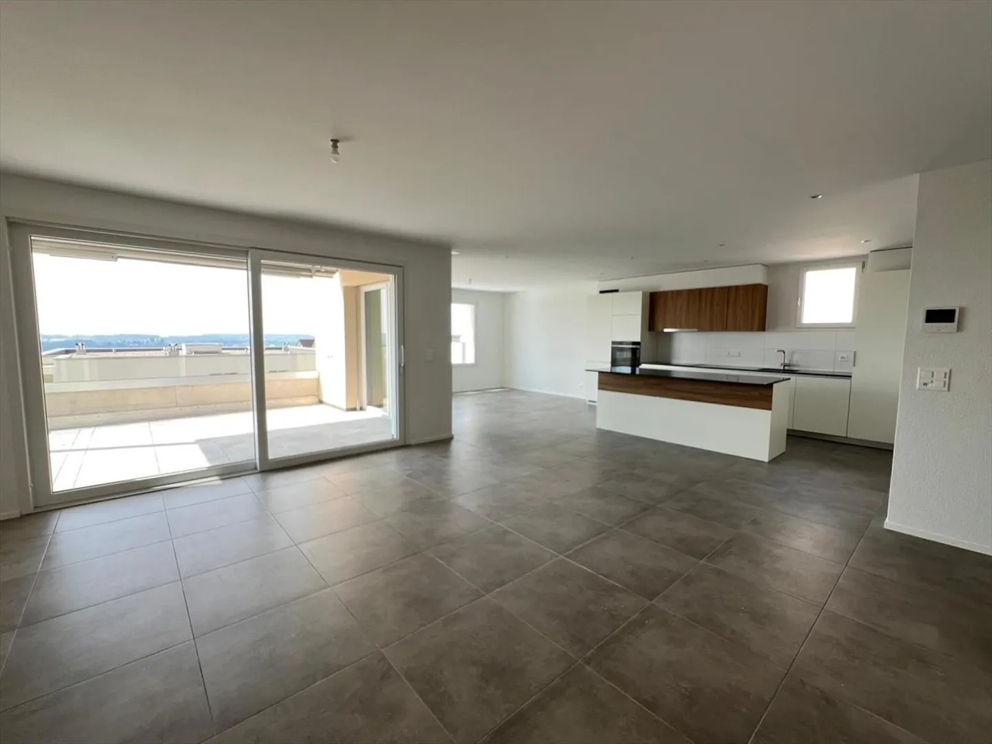 Appartement 4.5 pièces - Photo 2 sur 15