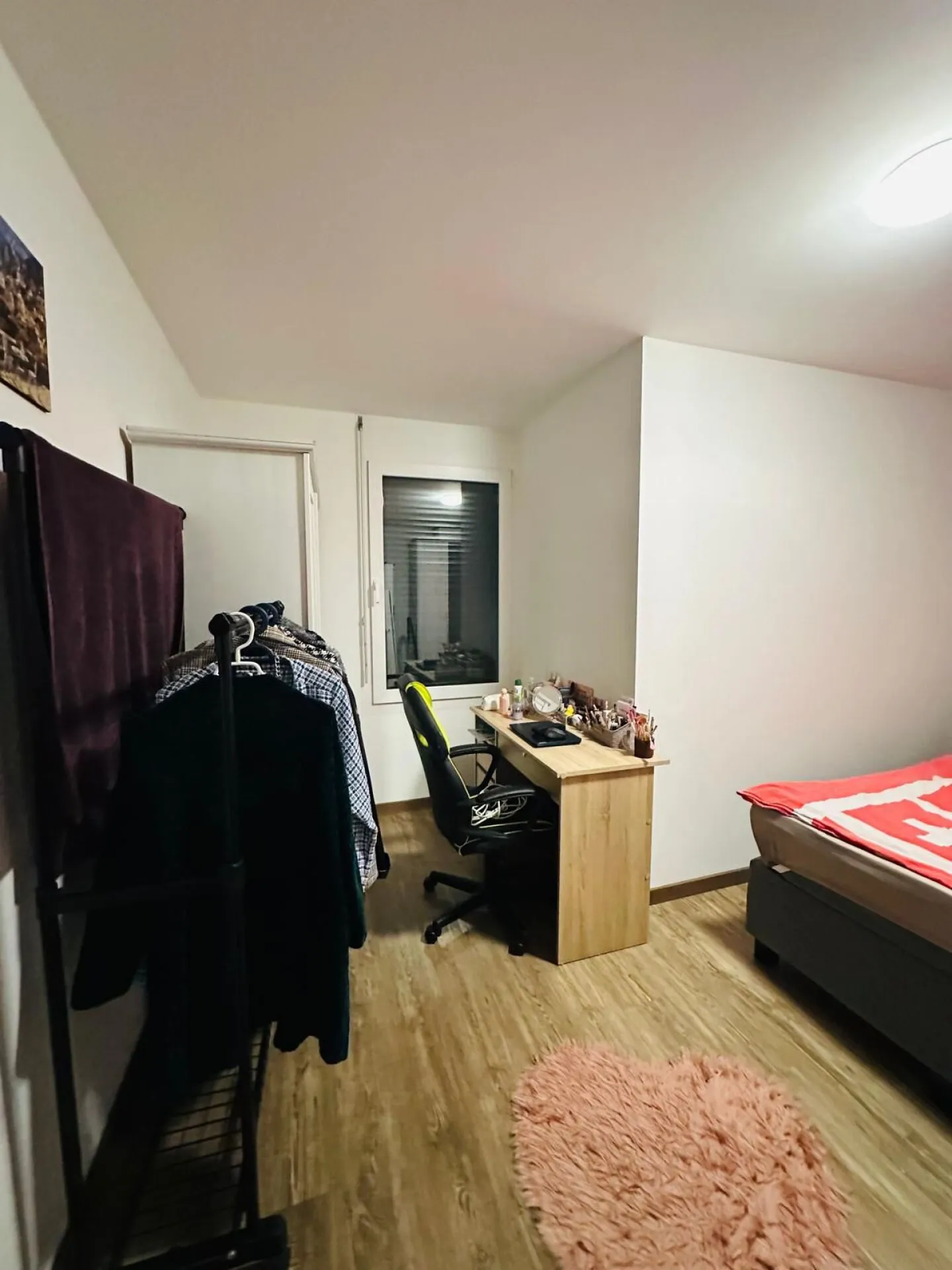 Charmante 4,5 Zimmer in einer ruhigen Umgebung - Foto 6 von 8