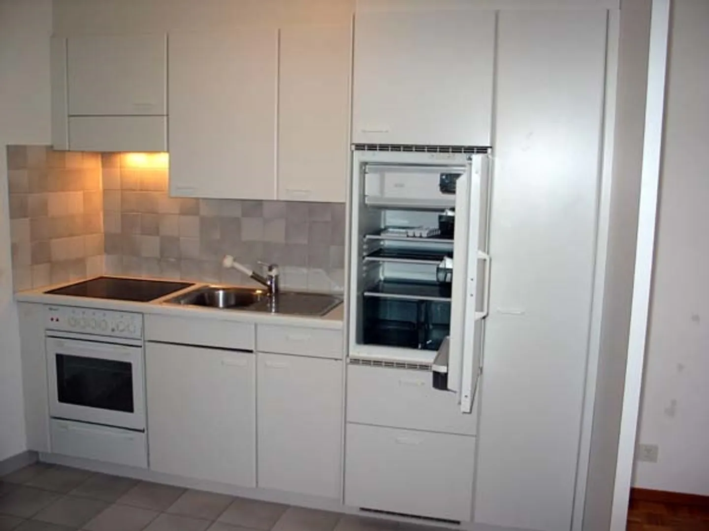 Apartment in a central location with a beautiful view of the city - Photo 1 of 3