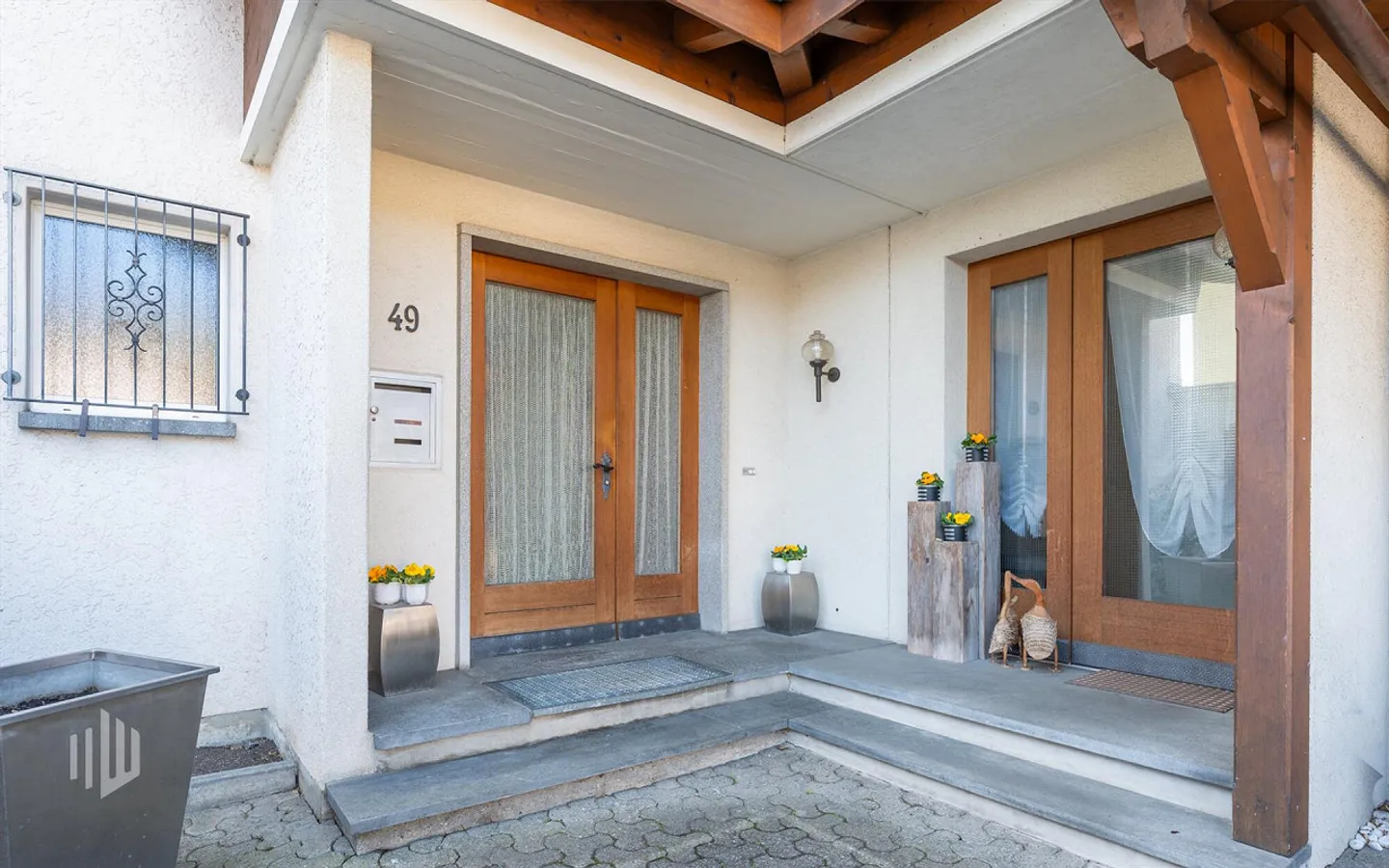 ImmoWyss - Living in Konolfingen with plenty of space, garden and view - Photo 2 of 10