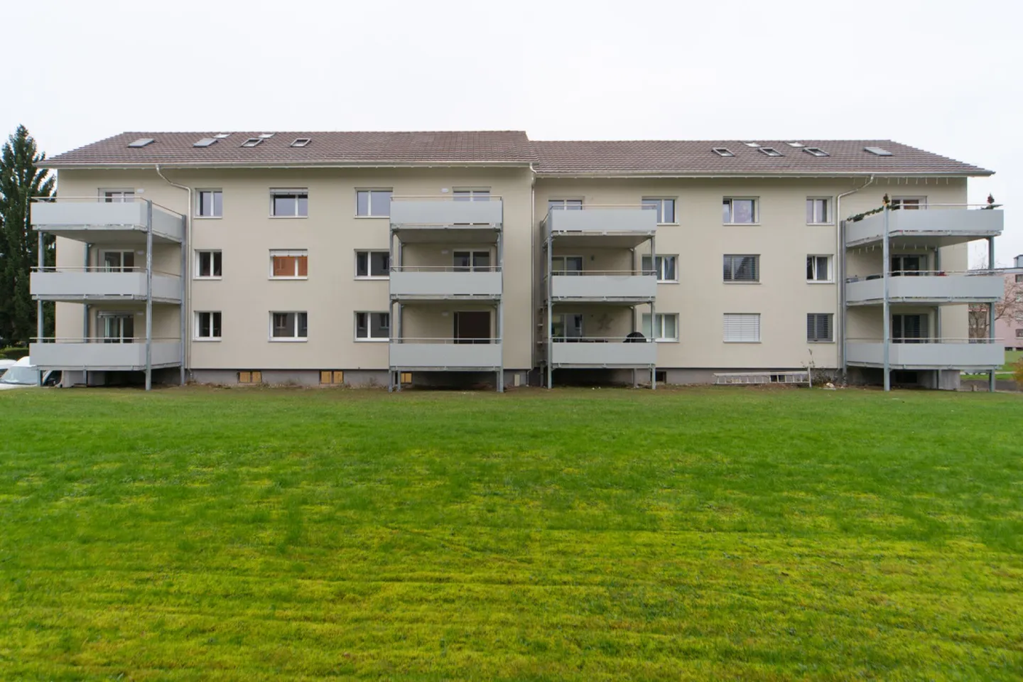 Appartamento 4.5 stanze ristrutturato con grande balcone - Foto 1 di 5