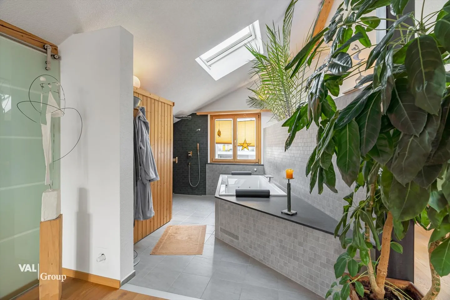 Jetzt attraktiver im Preis - modernes Einfamilienhaus an bester Lage - Foto 3 von 13