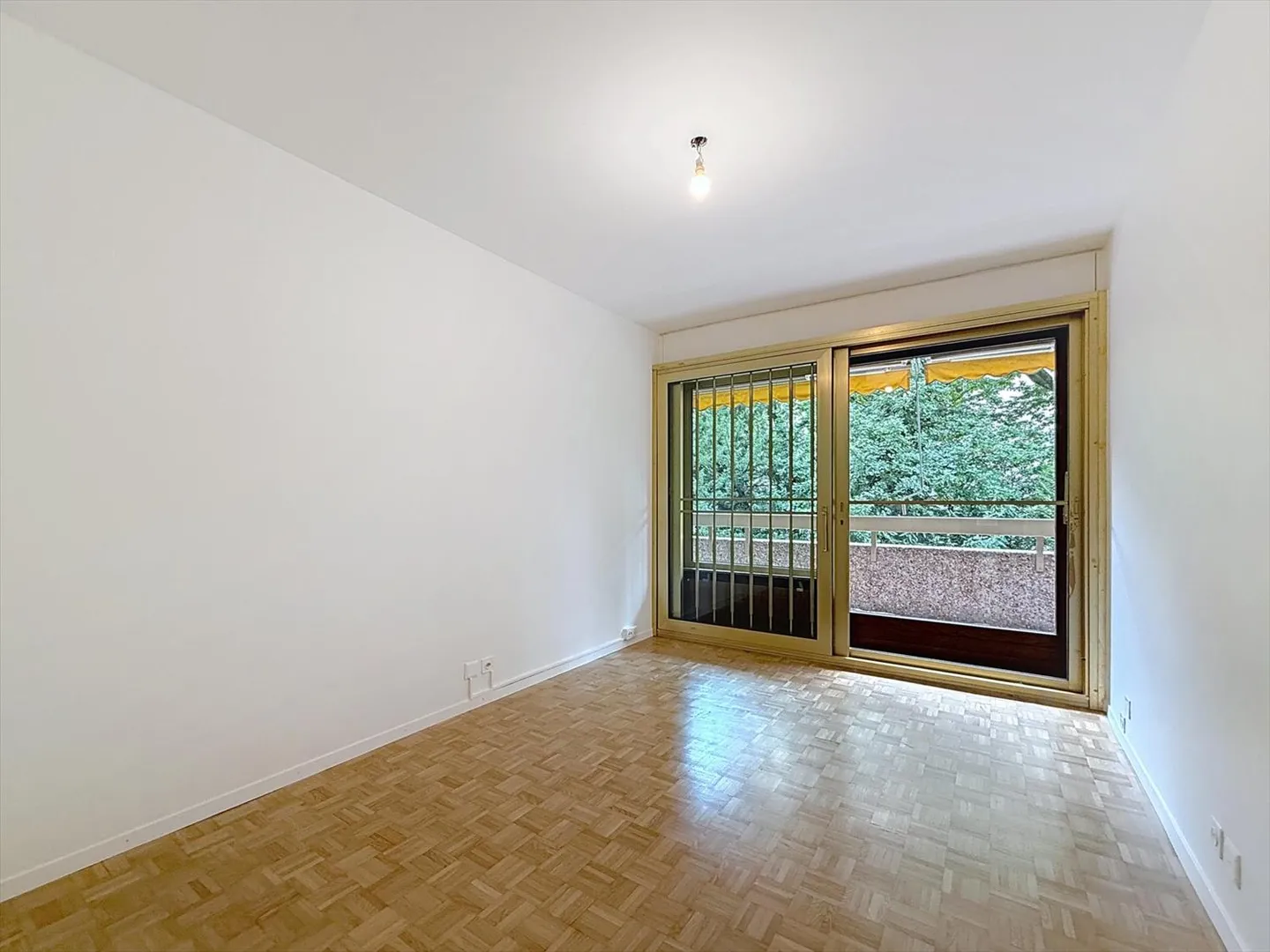 Apartment for rent - Photo 5 of 10