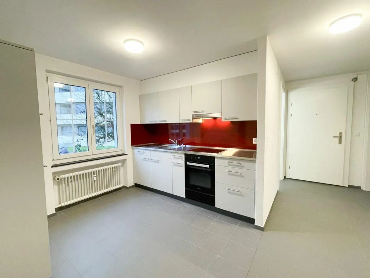 appartement charmant, fraîchement rénové dans un emplacement central à Frauenfeld - Photo 4 sur 8