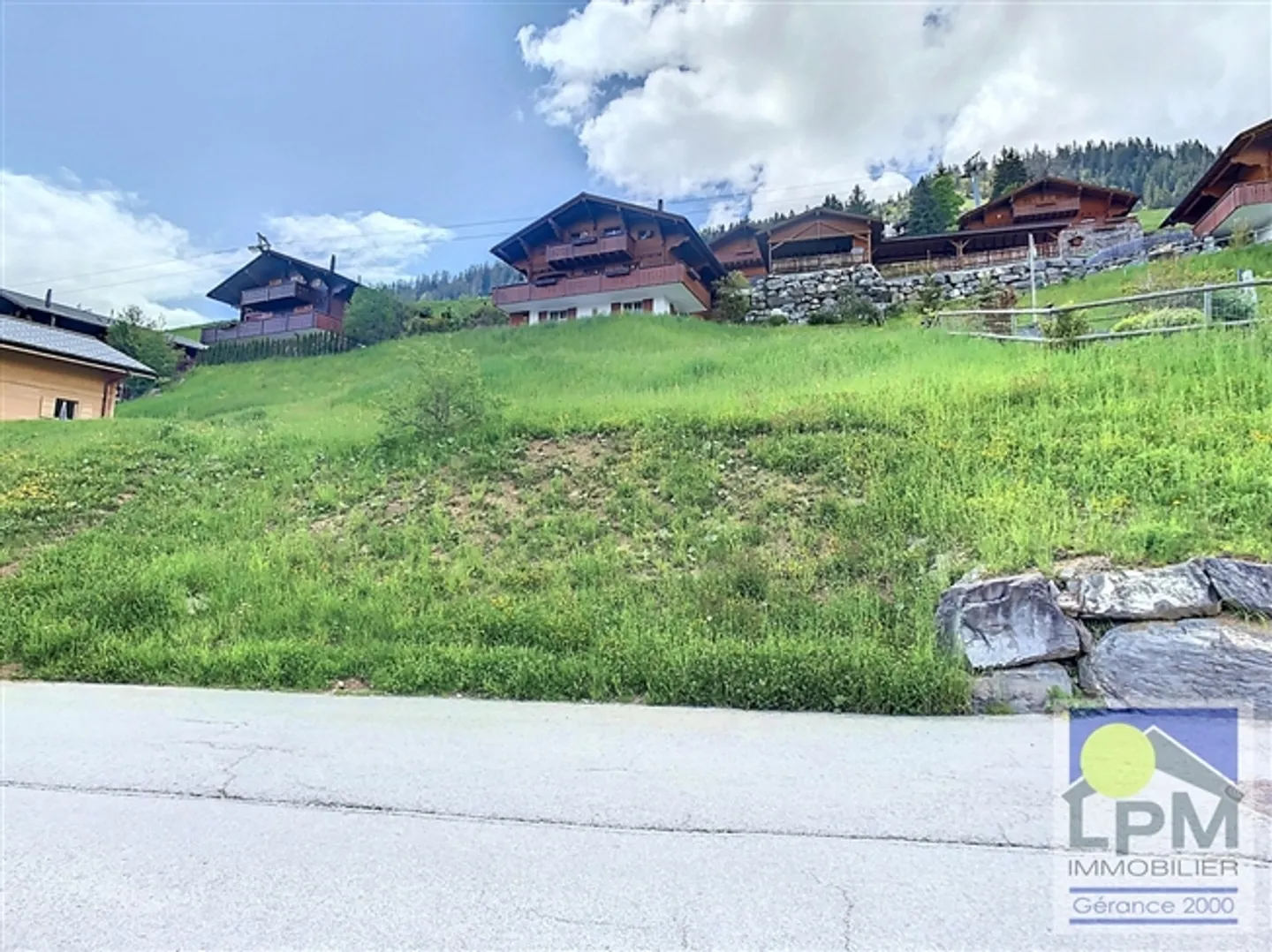 Exceptional plot for sale in Leysin near the gondolas - Photo 2 of 5