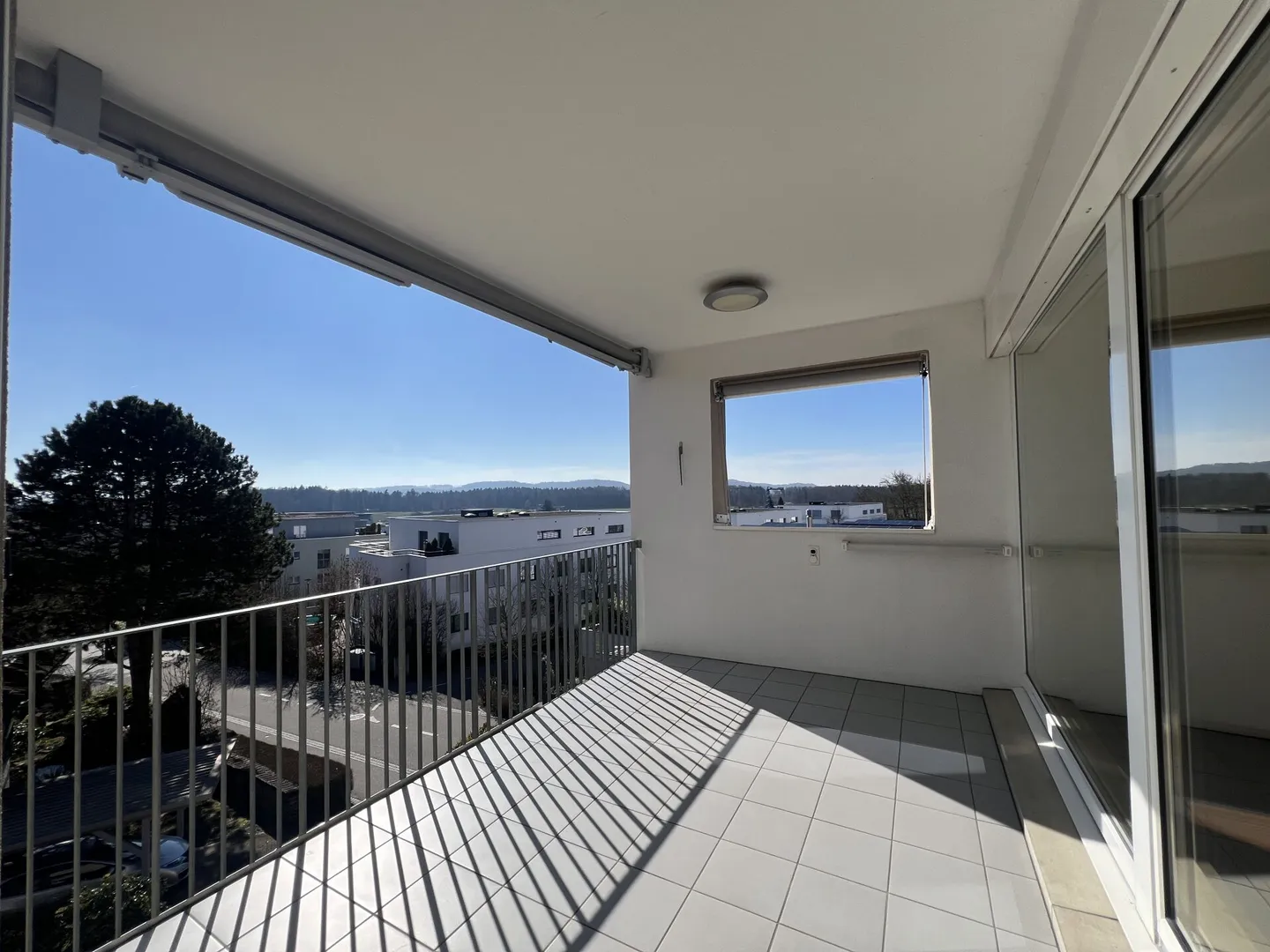 Condominium dans un emplacement idyllique - tranquillité, style et vues dégagées - Photo 5 sur 8