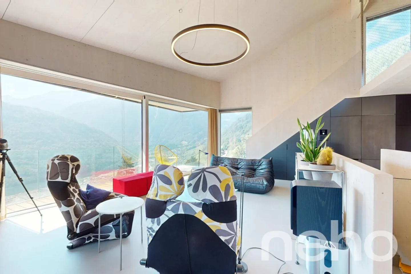 Villa d'architetto - Eleganza contemporanea con vista mozzafiato - Foto 3 di 13