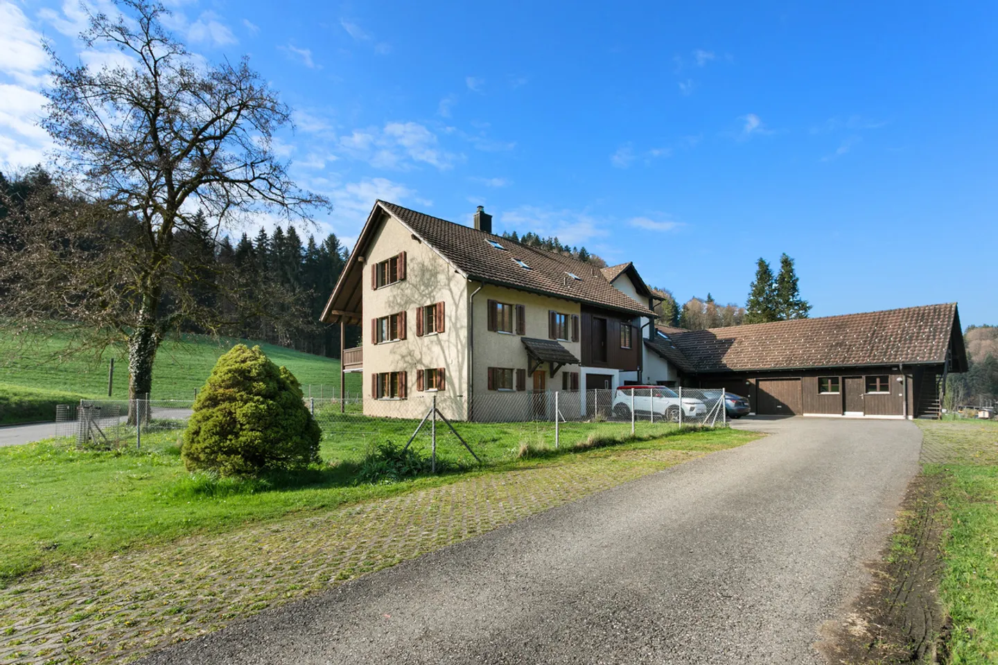 Arrive, Slow Down and Feel Good - Photo 1 of 8