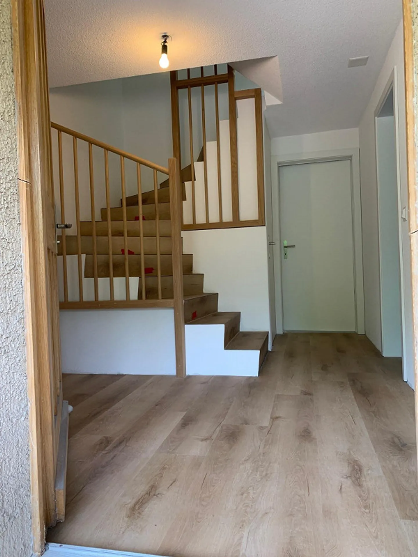 Casa a schiera di 5,5 stanze vicino al lago, Gwatt (Spiez) - Foto 5 di 27