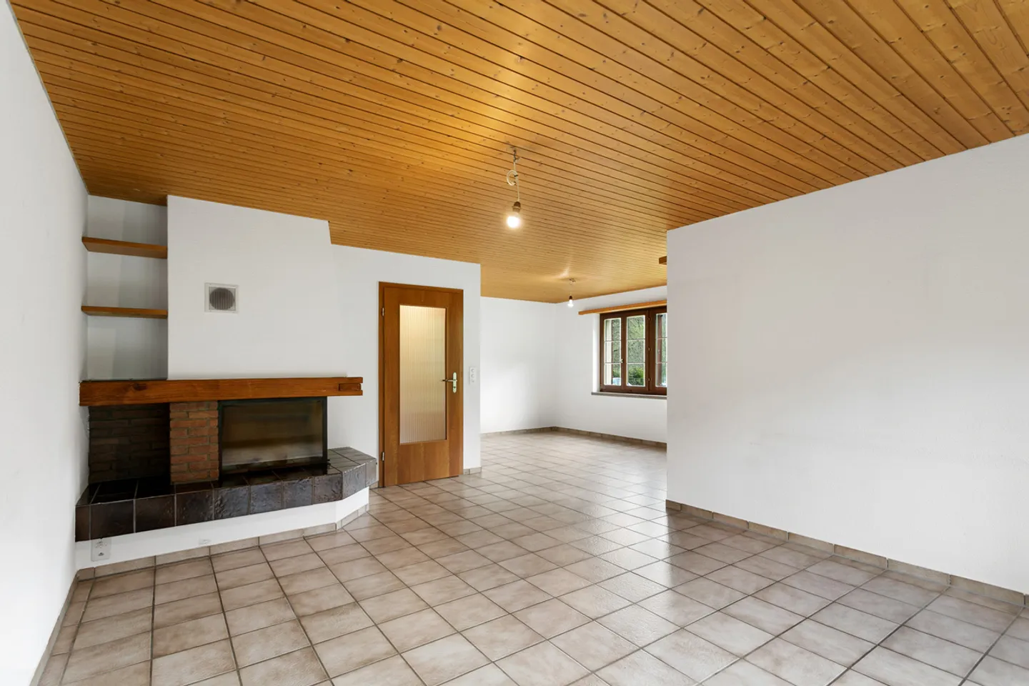 Arrive, Slow Down and Feel Good - Photo 3 of 8