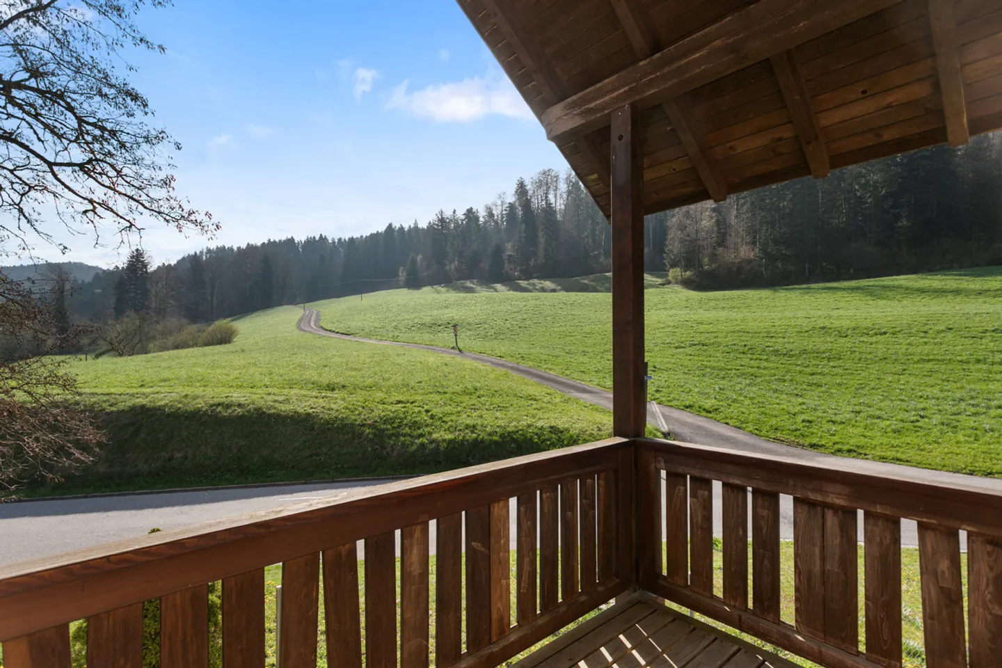 Arrive, Slow Down and Feel Good - Photo 7 of 8