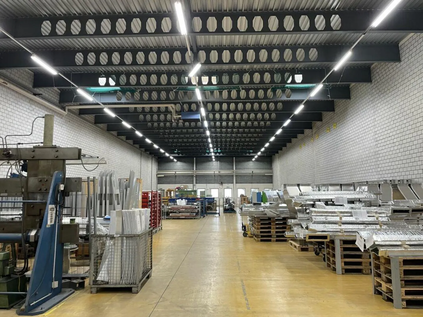 Spazi di stoccaggio, logistica o produzione di prima classe a partire da 383m² fino a... - Foto 8 di 10