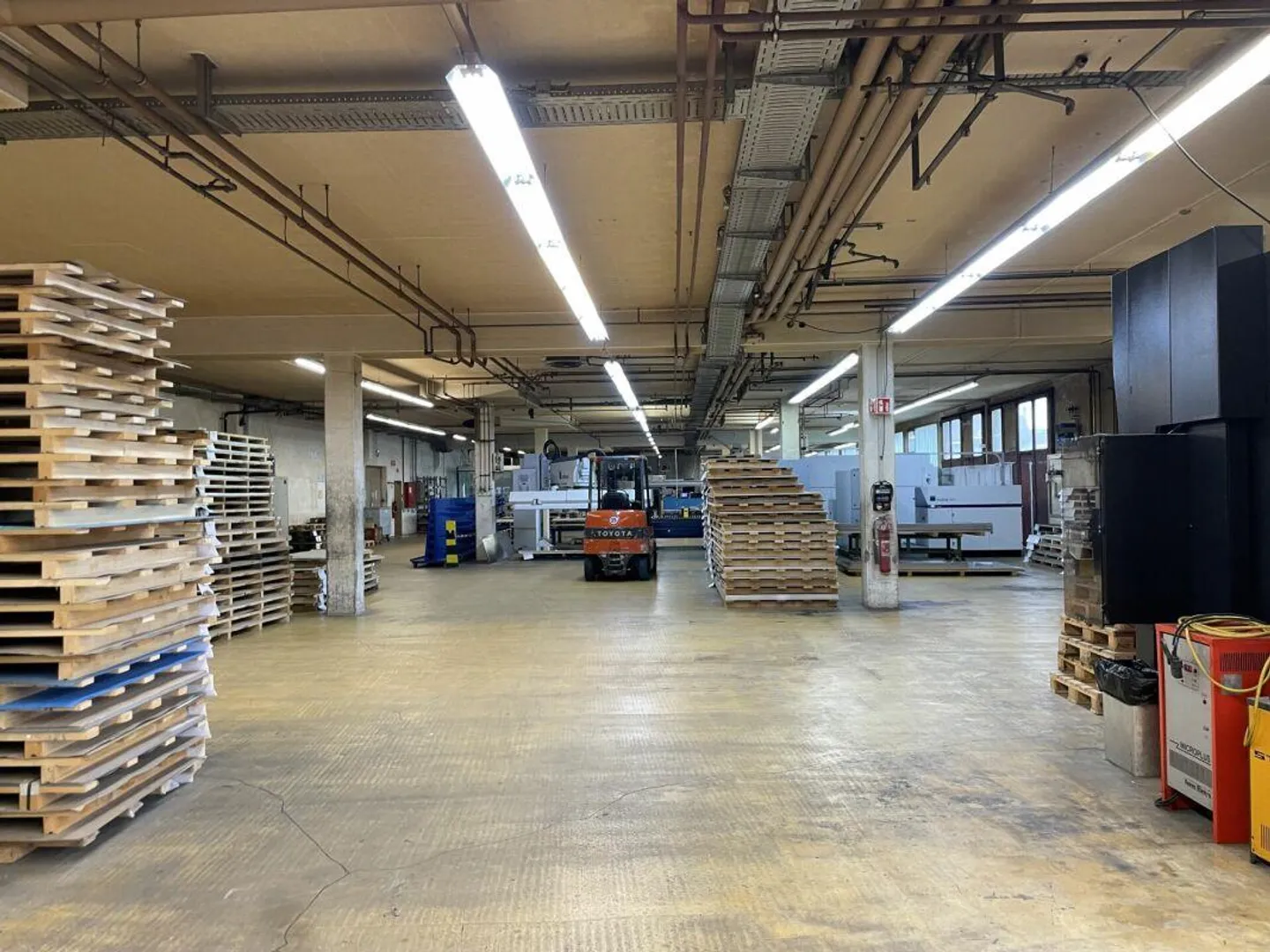 Spazi di stoccaggio, logistica o produzione di prima classe a partire da 383m² fino a... - Foto 10 di 10