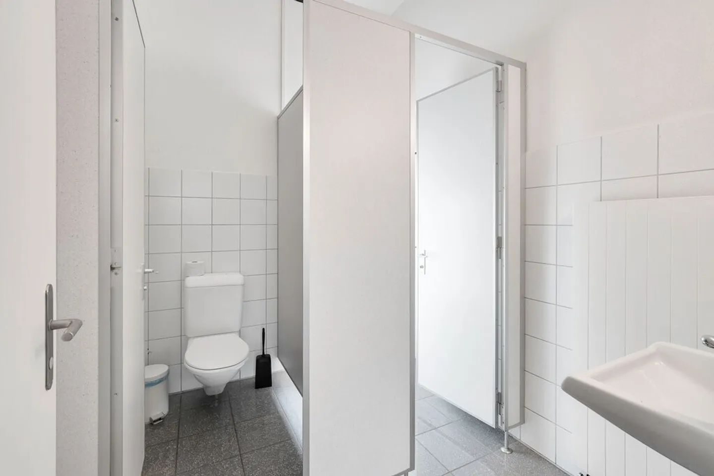 Praxis- oder Bürofläche an zentraler Lage - ca. 170 m2 - Foto 11 von 12