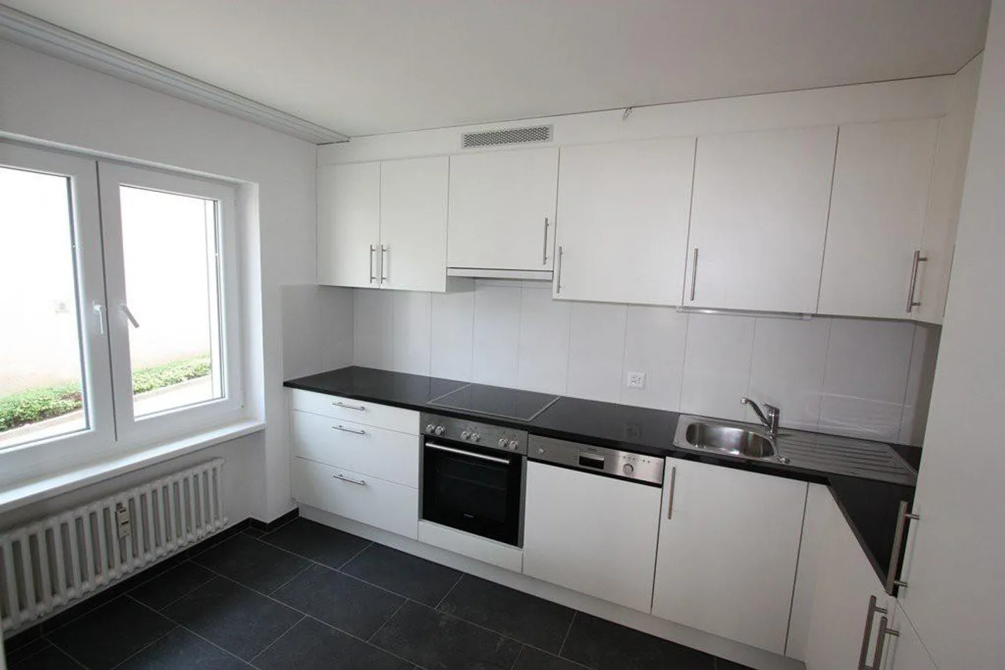 Nel cuore di Pratteln VIVERE ESCLUSIVO & LUMINOSO! - Foto 3 di 4