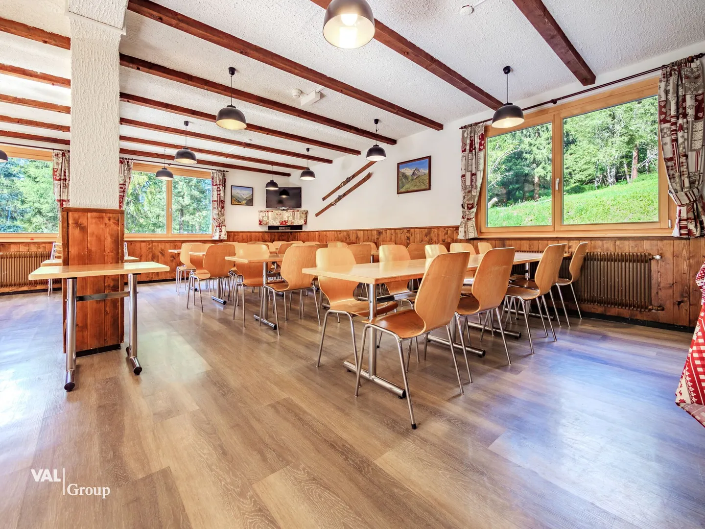 Building with group accommodation and great potential - Photo 9 of 13