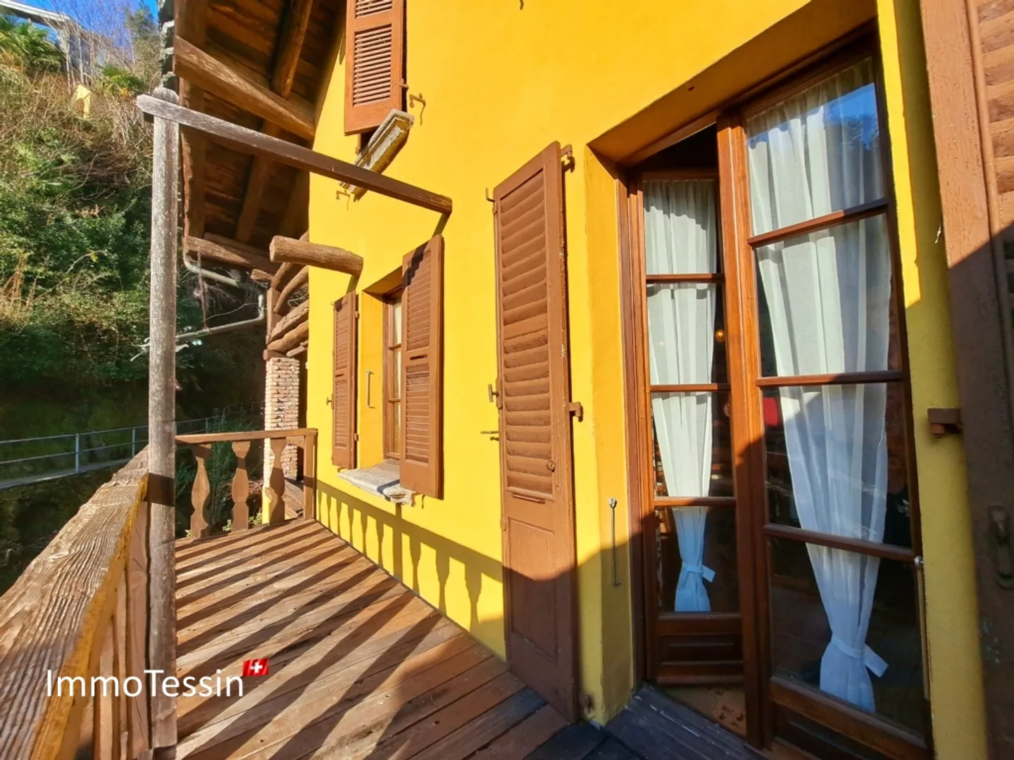 A Jewel in Brissago: The Historic Mill of Brissago Completely Converted into a Residential House - Photo 5 of 13