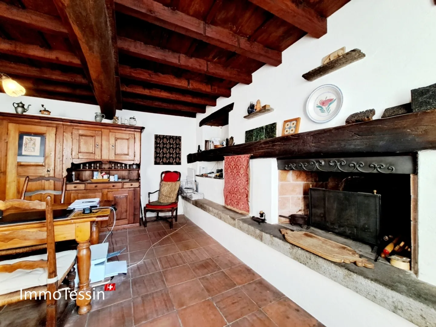 A Jewel in Brissago: The Historic Mill of Brissago Completely Converted into a Residential House - Photo 7 of 13