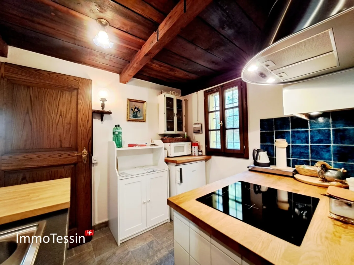 A Jewel in Brissago: The Historic Mill of Brissago Completely Converted into a Residential House - Photo 8 of 13