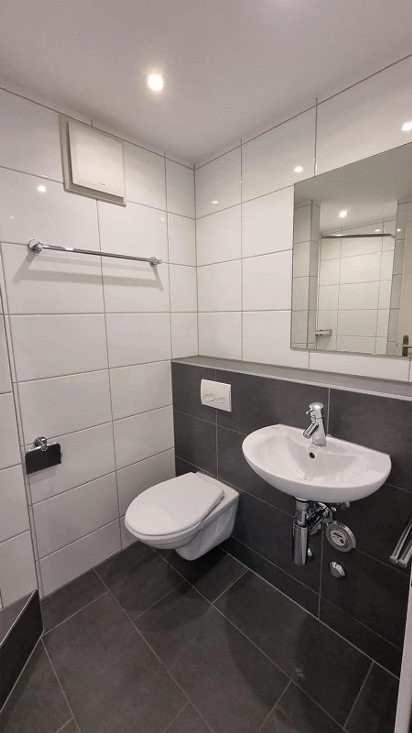 Appartamento moderno di 4,5 stanze in una posizione tranquilla - Foto 8 di 8