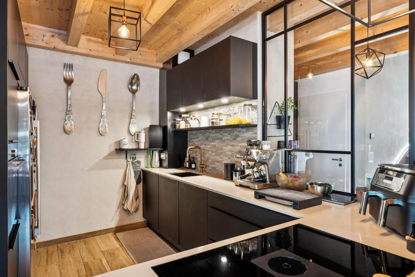 Exklusivität - Außergewöhnliches Loft - Foto 3 von 13