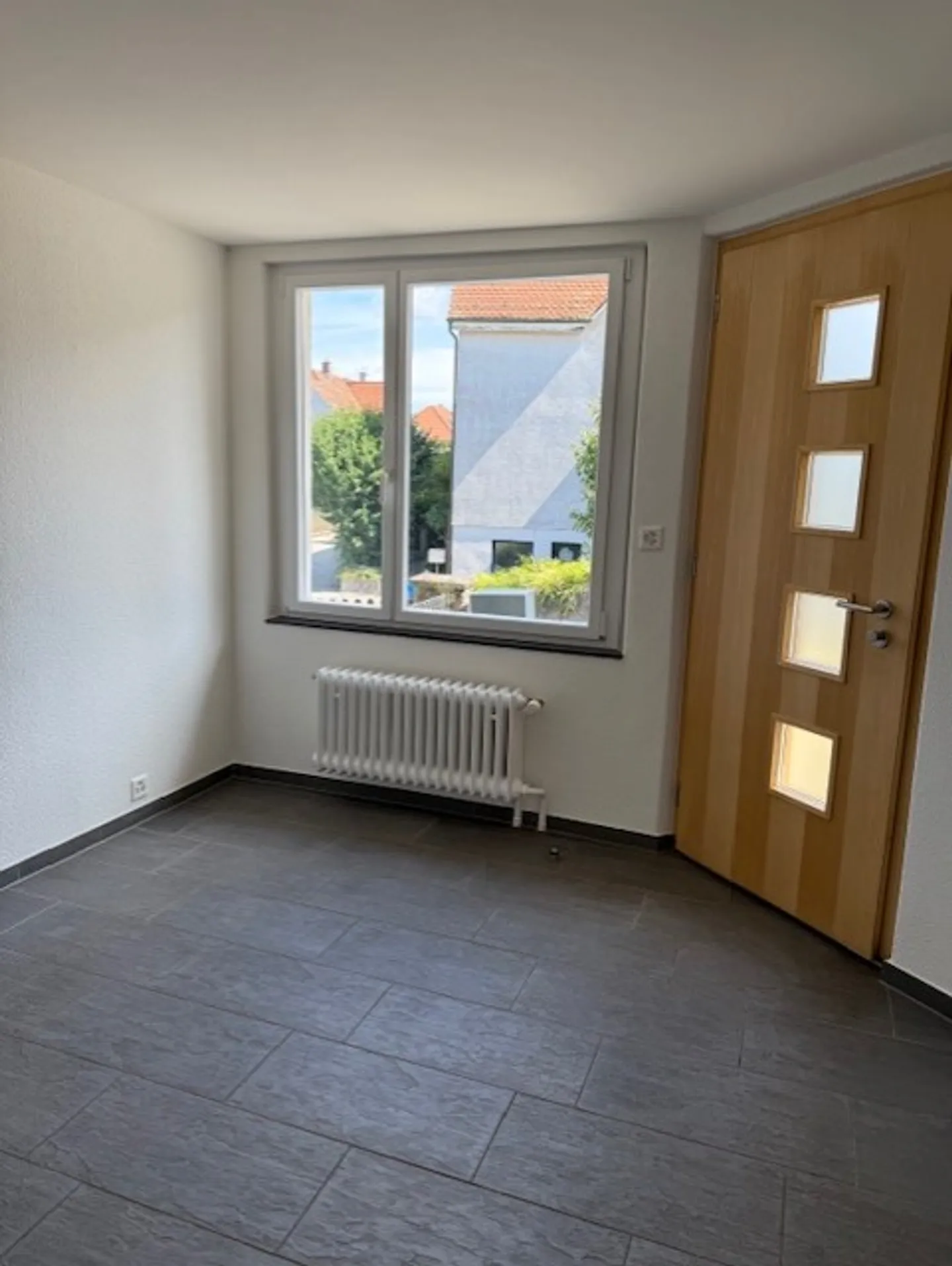 Charming two-family house with character in Olten for rent - Photo 4 of 26