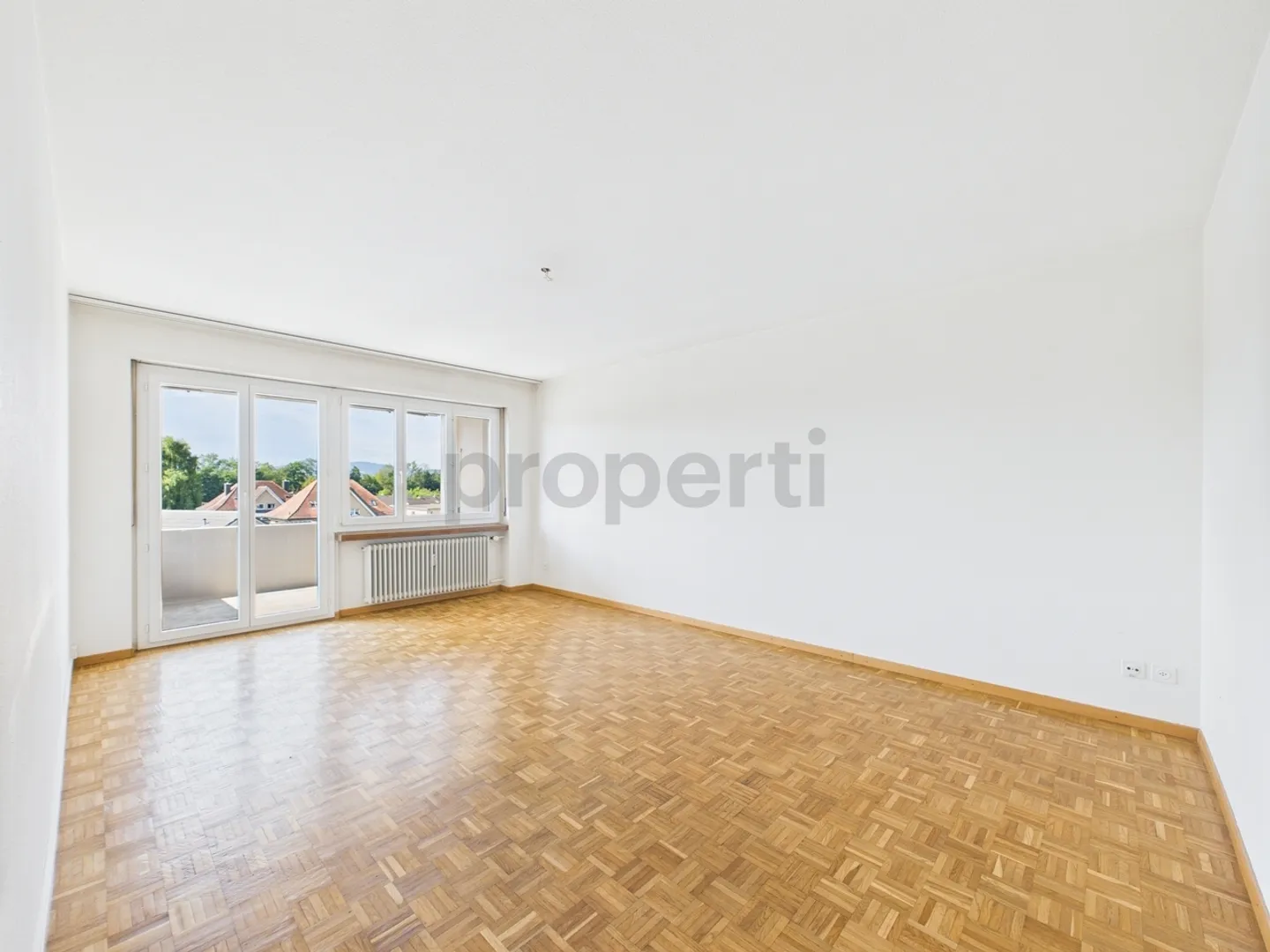 Gemütliche 3.5-Zimmer Wohnung mit Balkon in Salmsach - Foto 1 von 8
