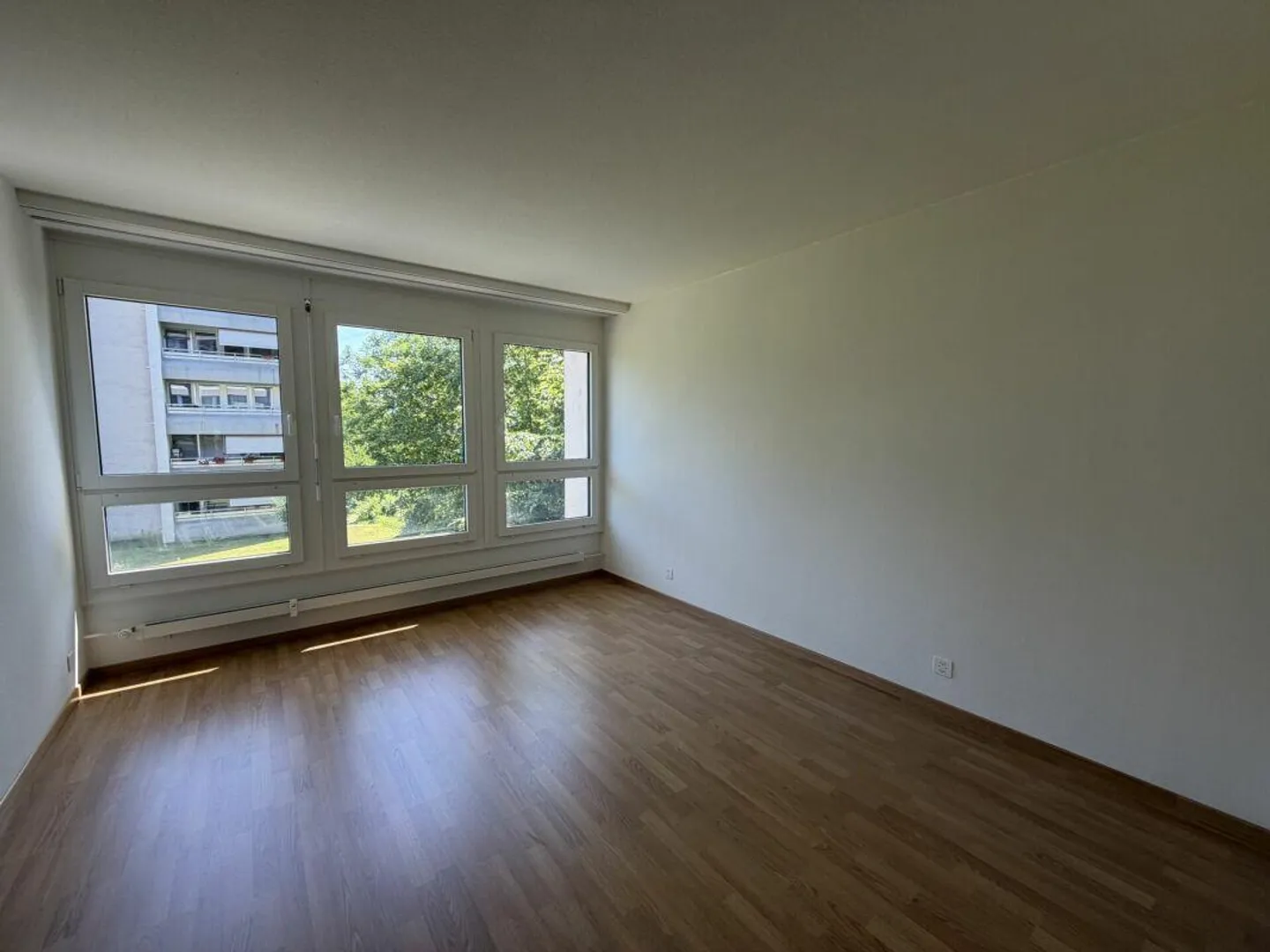 4.5 room apartment on the 1st floor in Laufen - Photo 7 of 12