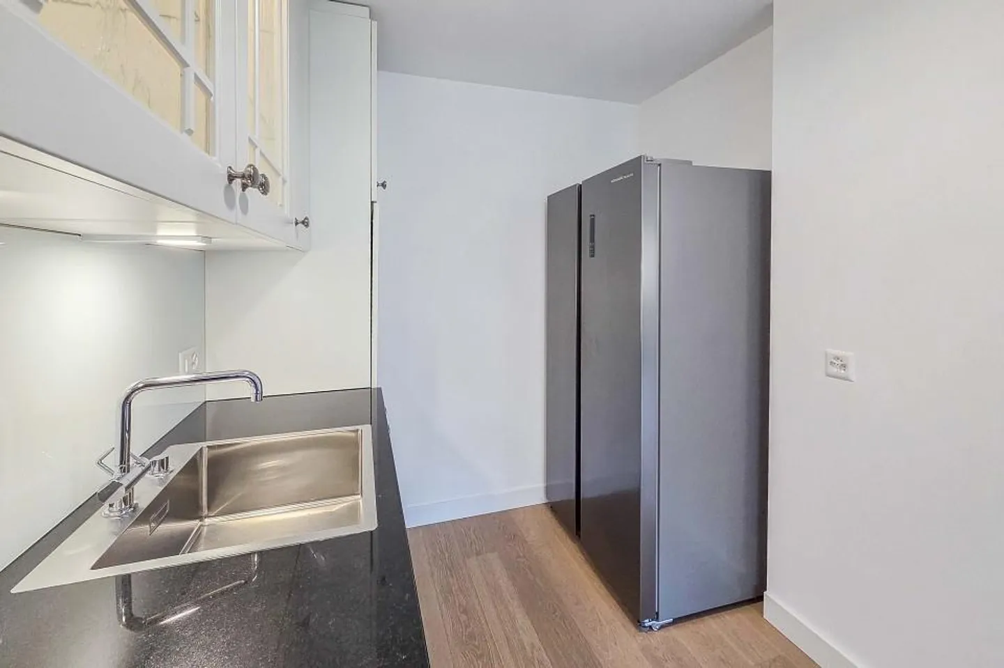 Logement abordable ou bien d'investissement - Appartement rénové et lumineux de 3,5 pièces - Photo 5 sur 12