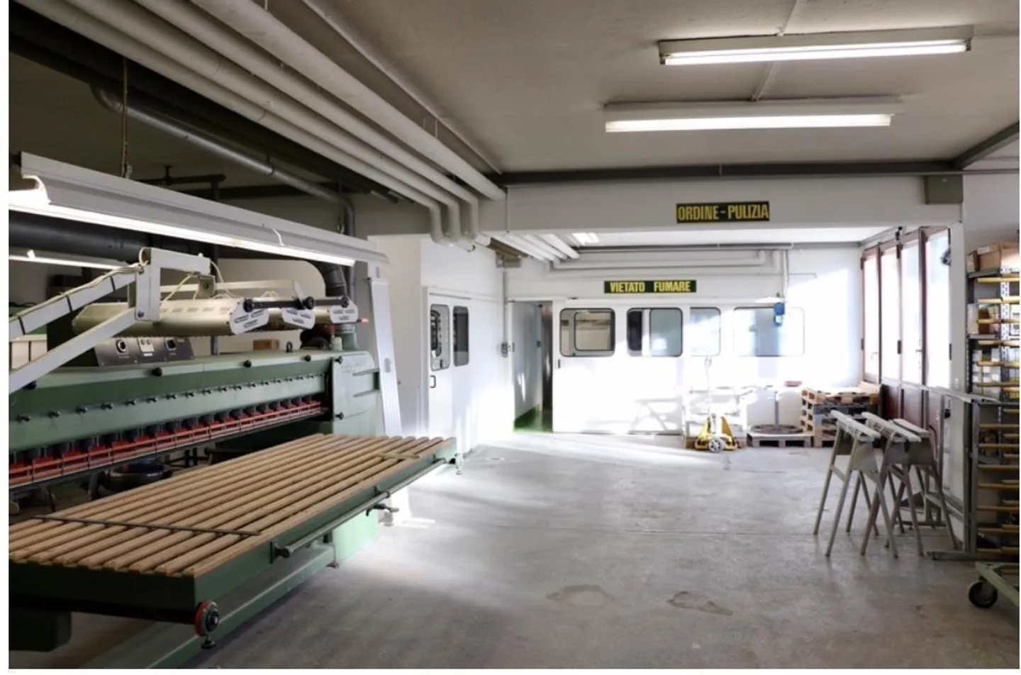 Zu verkaufen oder zu vermieten: Handwerks-/Gewerbe-/Verwaltungsimmobilie mit Büros in Balerna - Foto 7 von 14