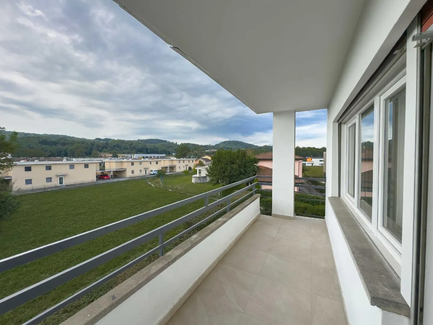 «Ampio 3.5 locali recentemente ristrutturato a Genestrerio» - Foto 6 di 6