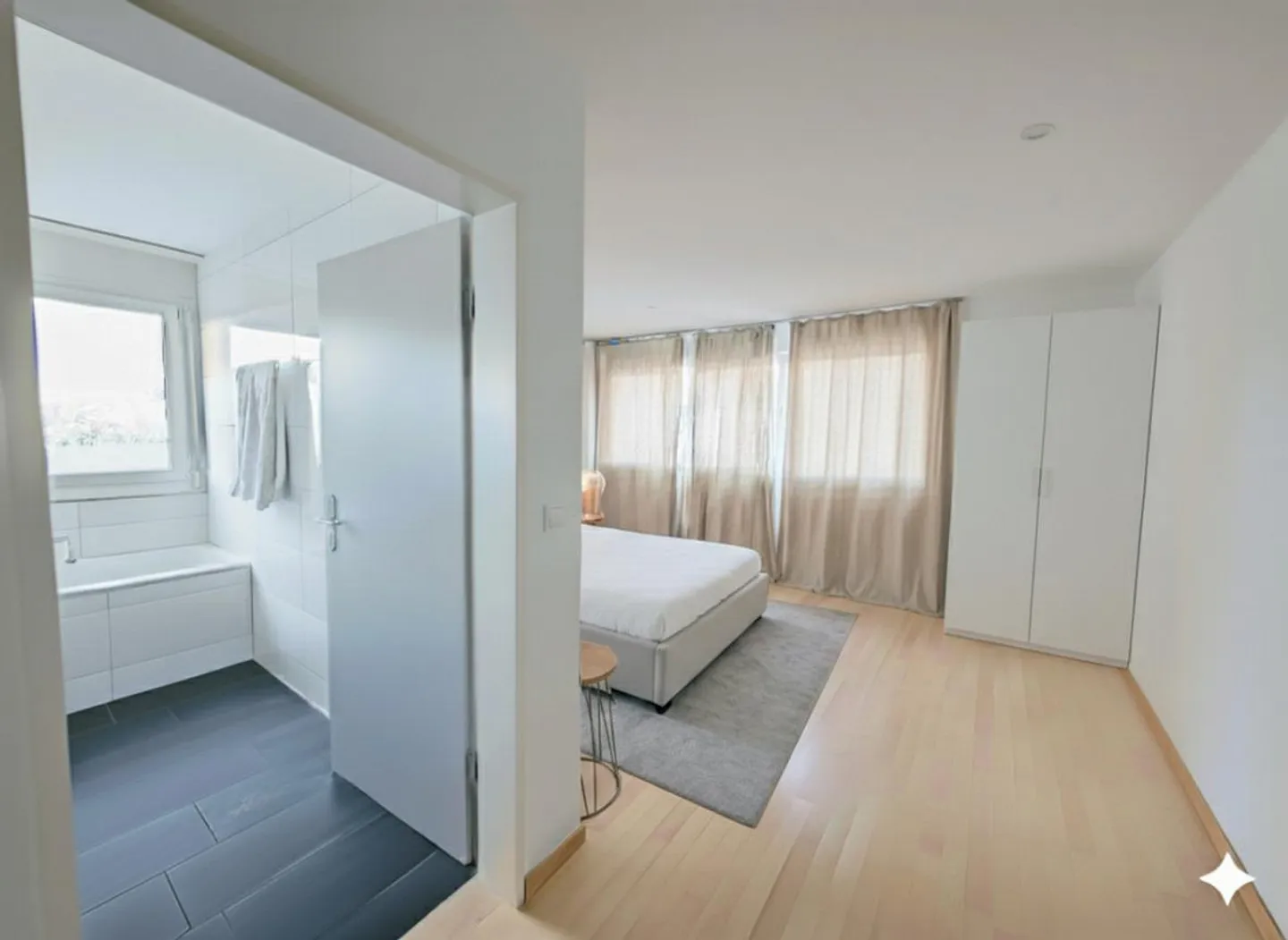 Exklusive 5.5-Zimmer Attikawohnung im Zentrum von Gossau - Foto 4 von 11