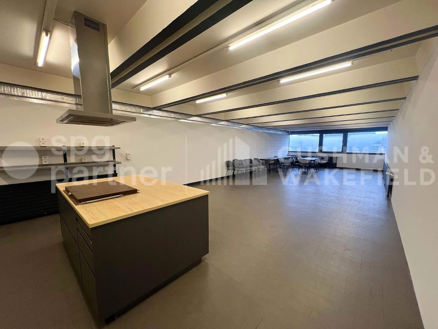 Spazio industriale e artigianale attrezzato di 1.470 m² a Petit-Lancy - Foto 6 di 13