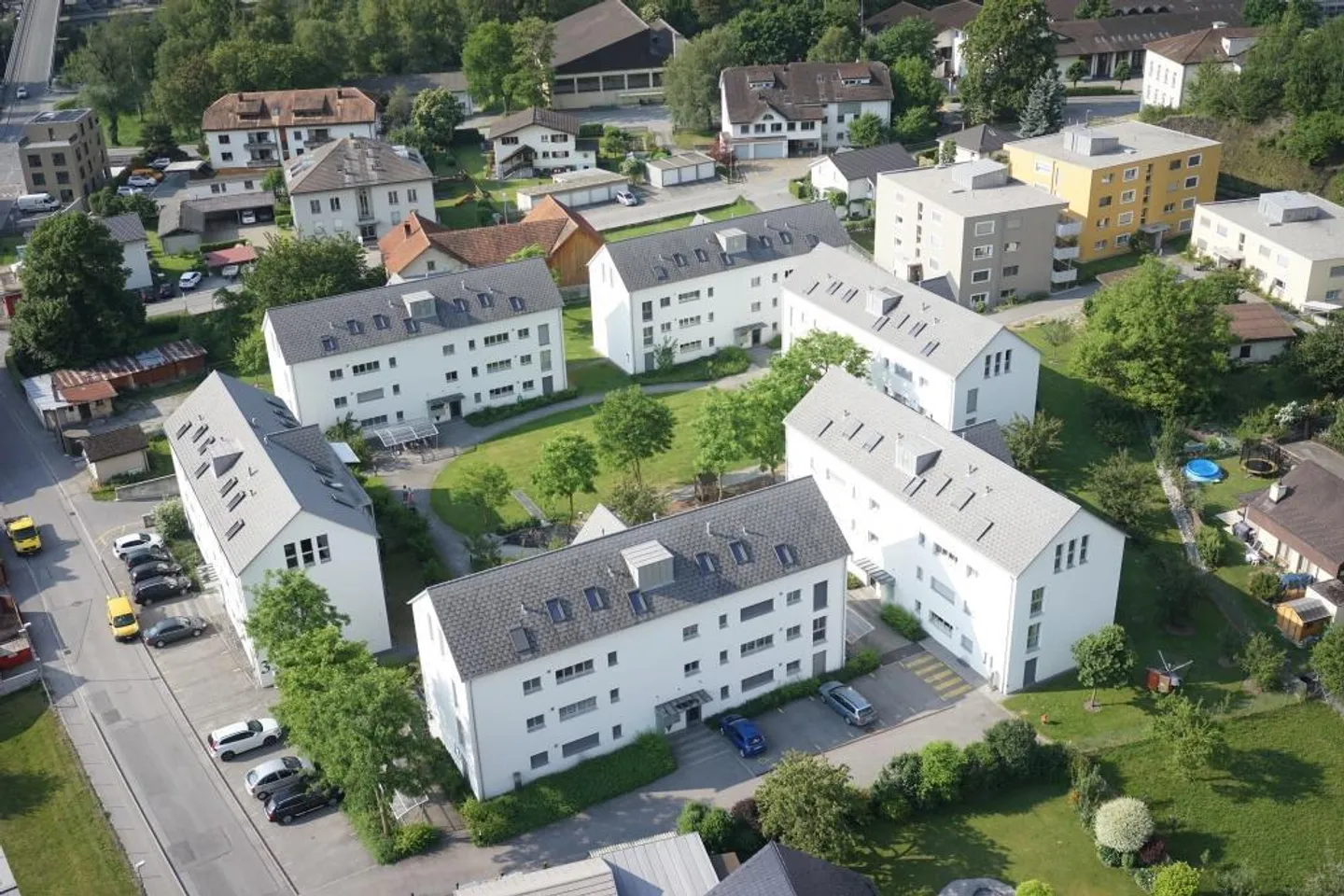 Modernes Apartment Nähe Stadt - Foto 1 von 7