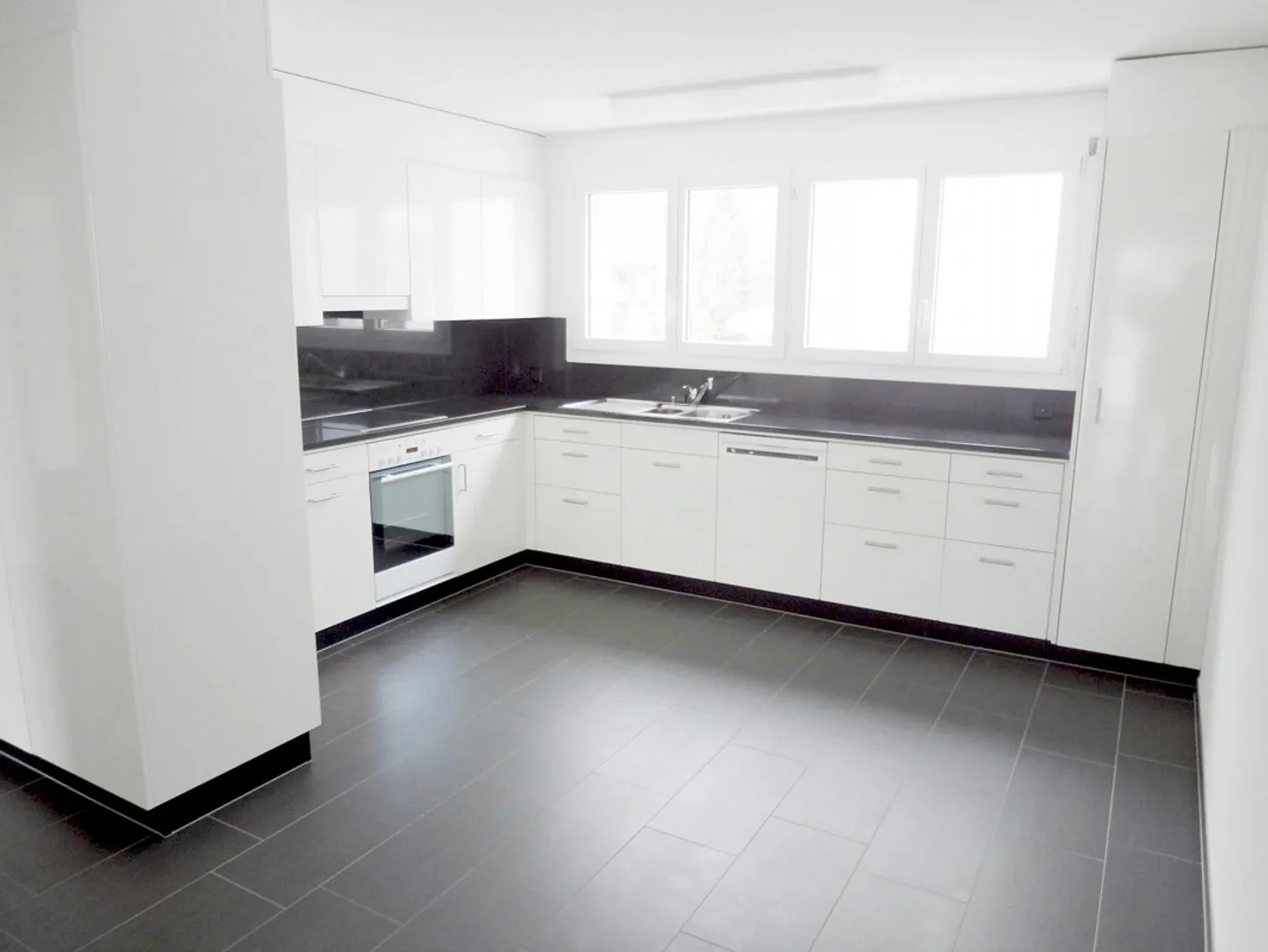 Modernes Apartment Nähe Stadt - Foto 2 von 7