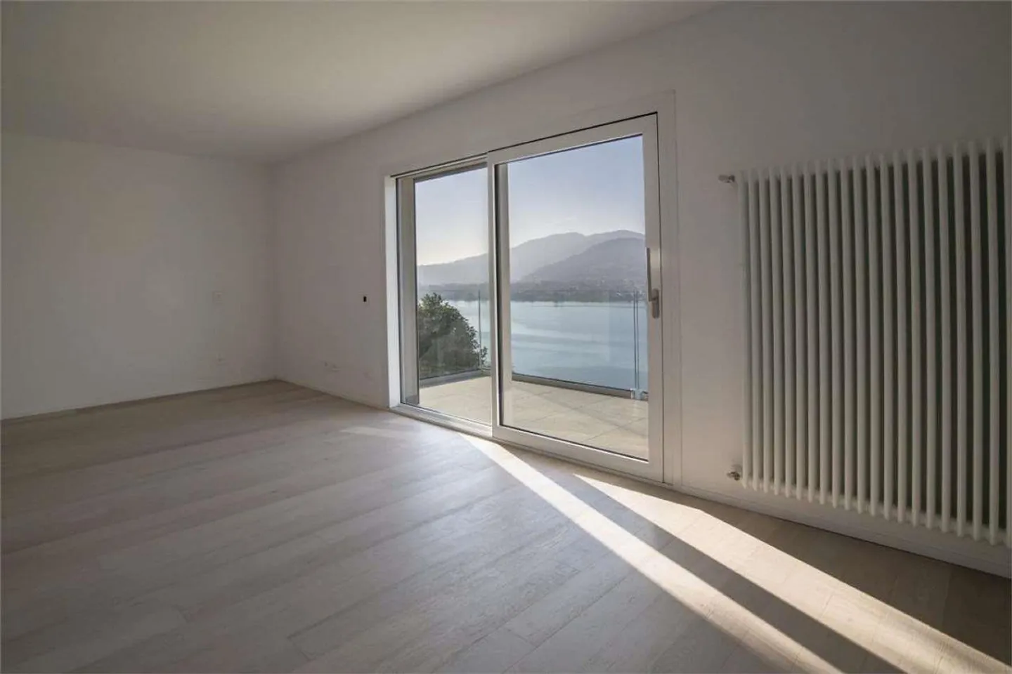 Wunderschönes Studio in Collina d'Oro - Foto 4 von 4