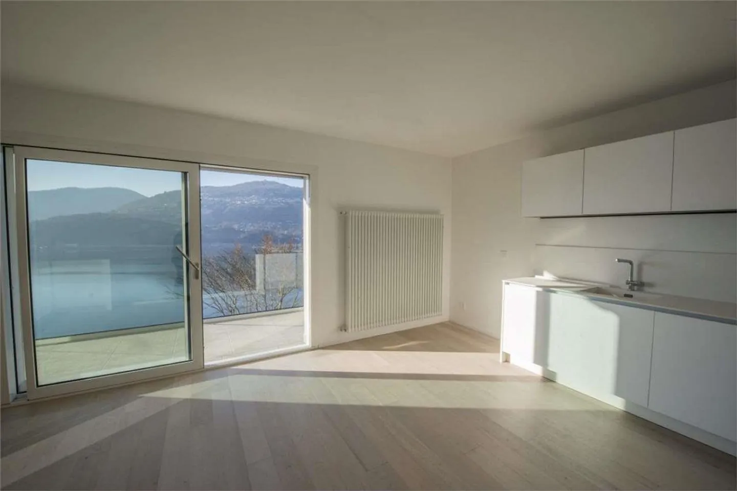 Wunderschönes Studio in Collina d'Oro - Foto 1 von 4