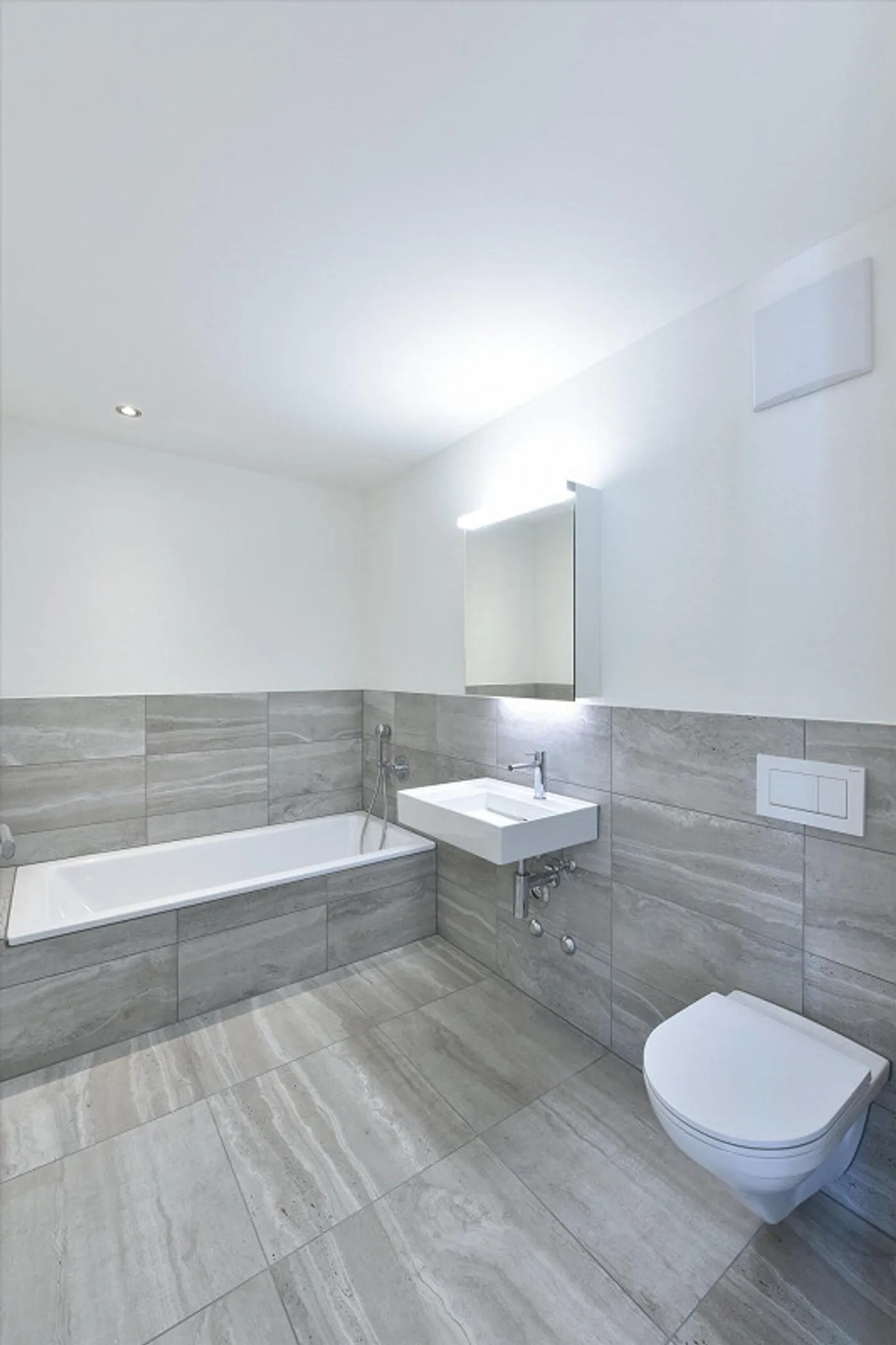 Bel appartement dans un emplacement central - Photo 3 sur 5