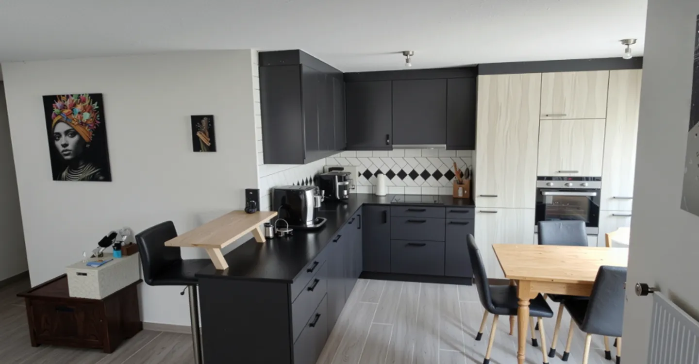 In Vendita! Bell'appartamento di 4,5 stanze a Boudry! - Foto 2 di 6