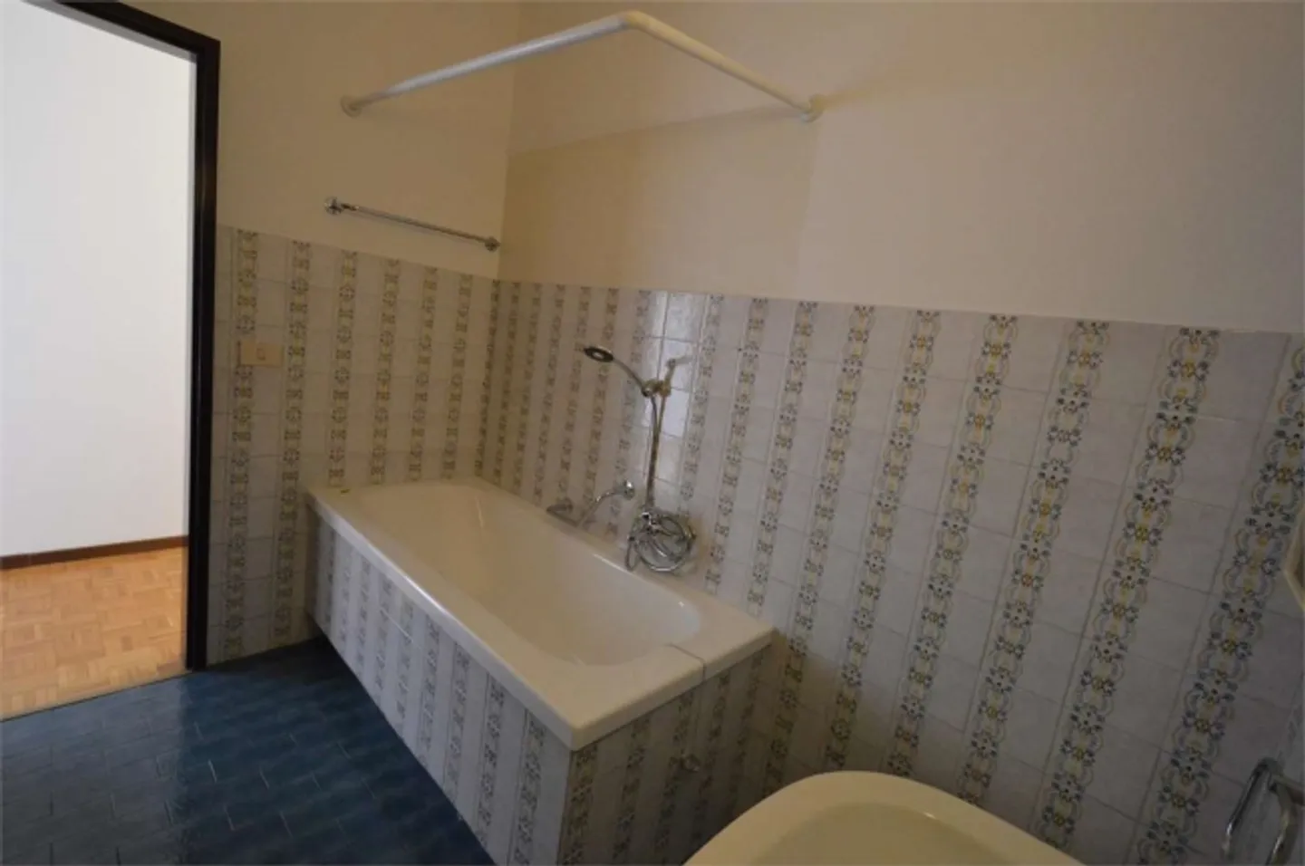 Appartement 2.5 pièces dans le centre-ville - Photo 12 sur 14