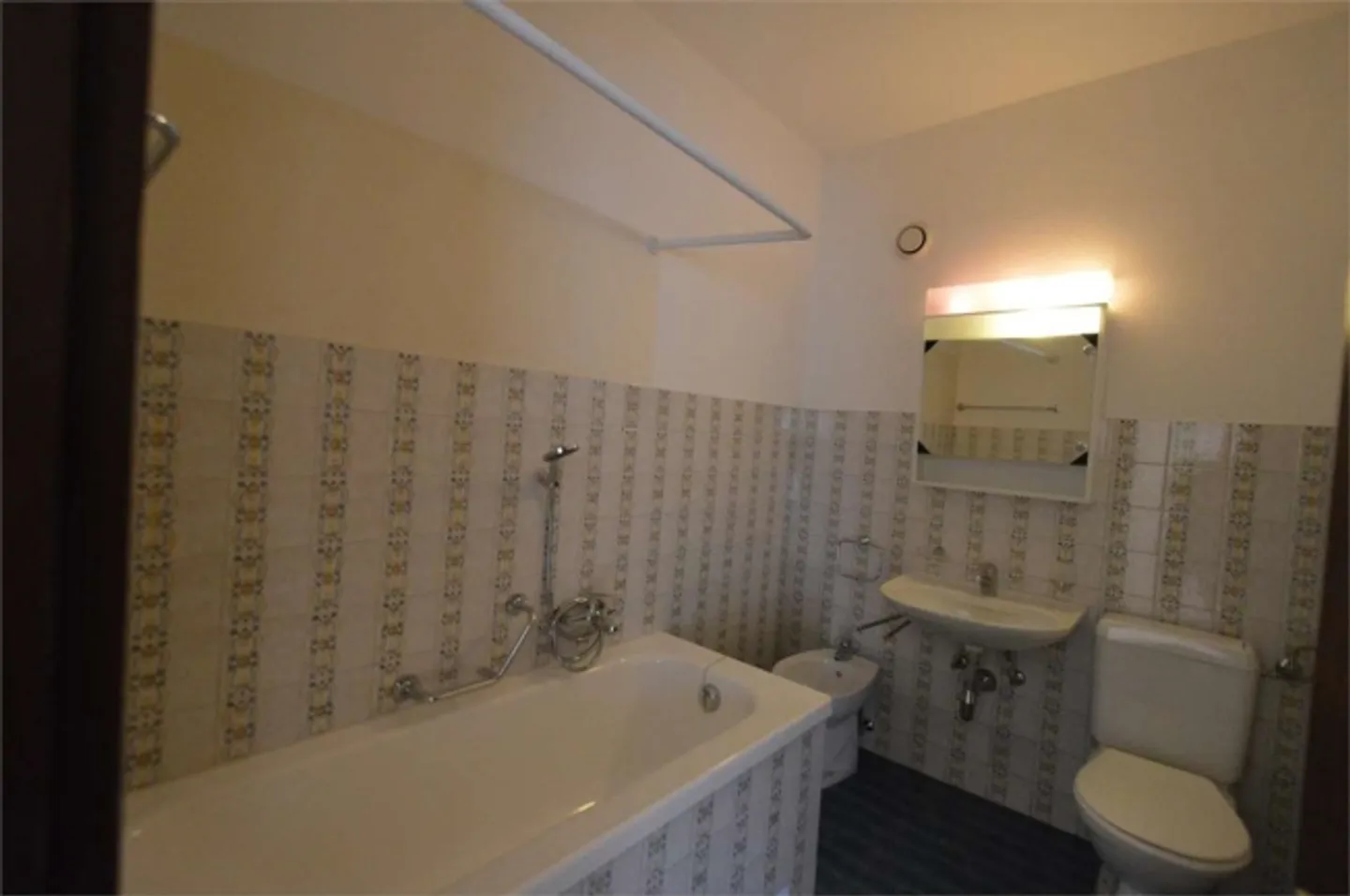 Appartement 2.5 pièces dans le centre-ville - Photo 11 sur 14