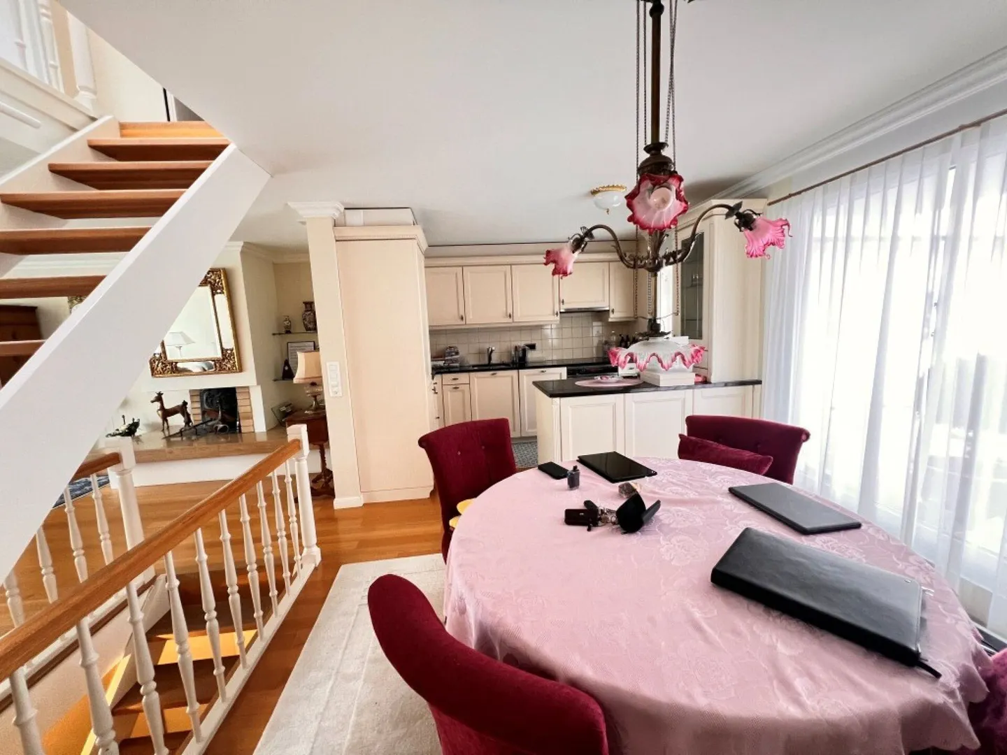 Casa a schiera con ambiente giardino - Foto 7 di 29