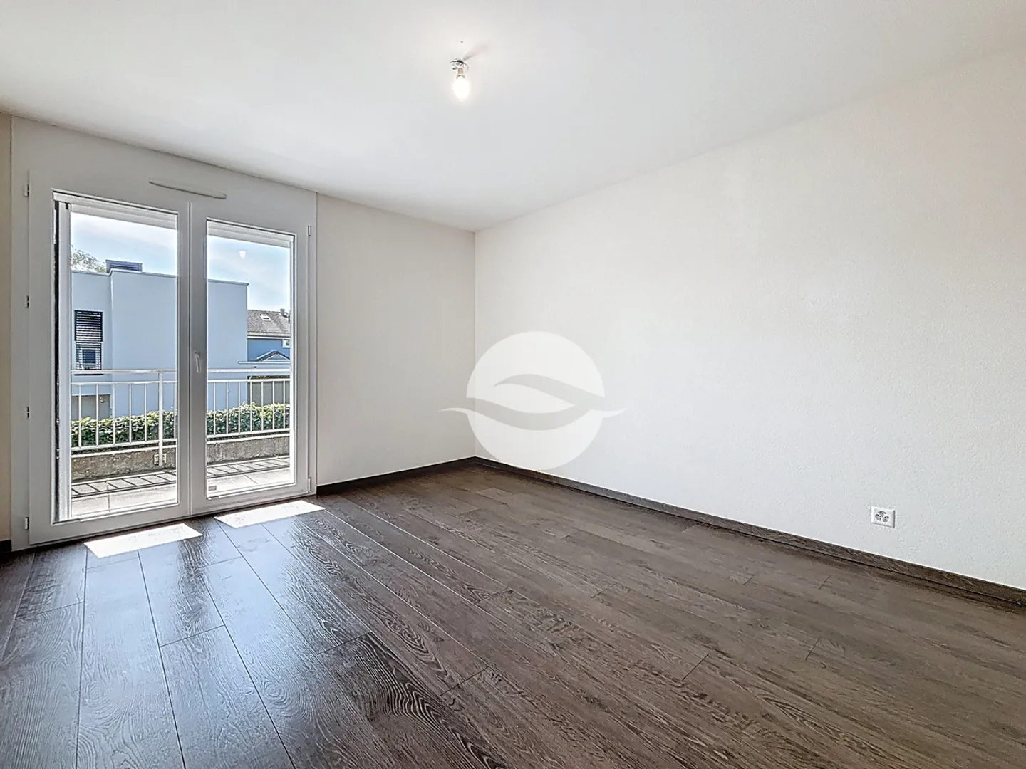 Semi-Detached House 8 Rooms - Photo 10 of 21